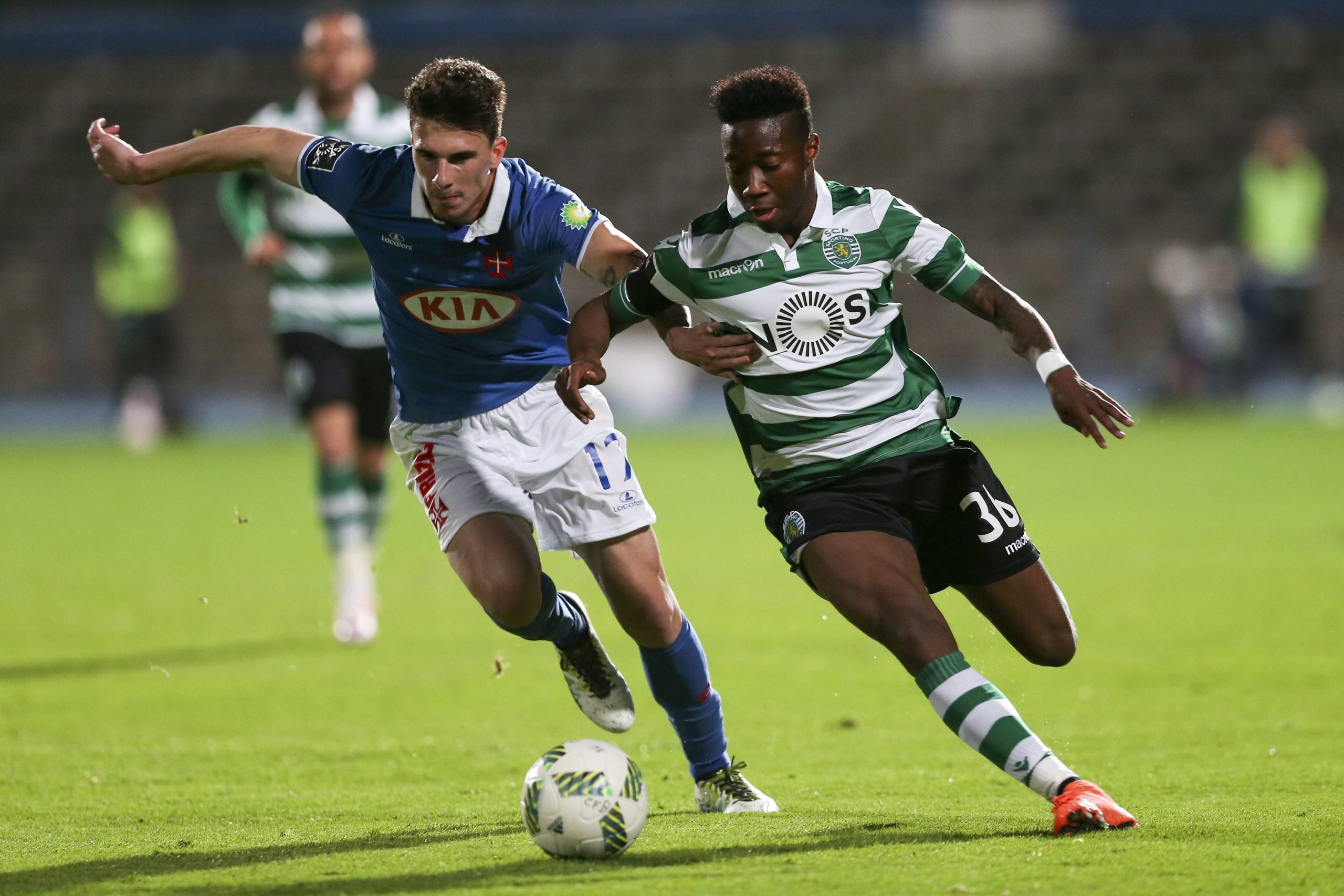 Sporting: Carlos Mané diz que grupo está unido e contente com métodos de Peseiro