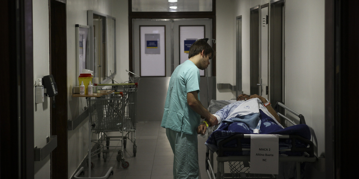 Mais de 1.600 enfermeiros saíram de Portugal em 2023