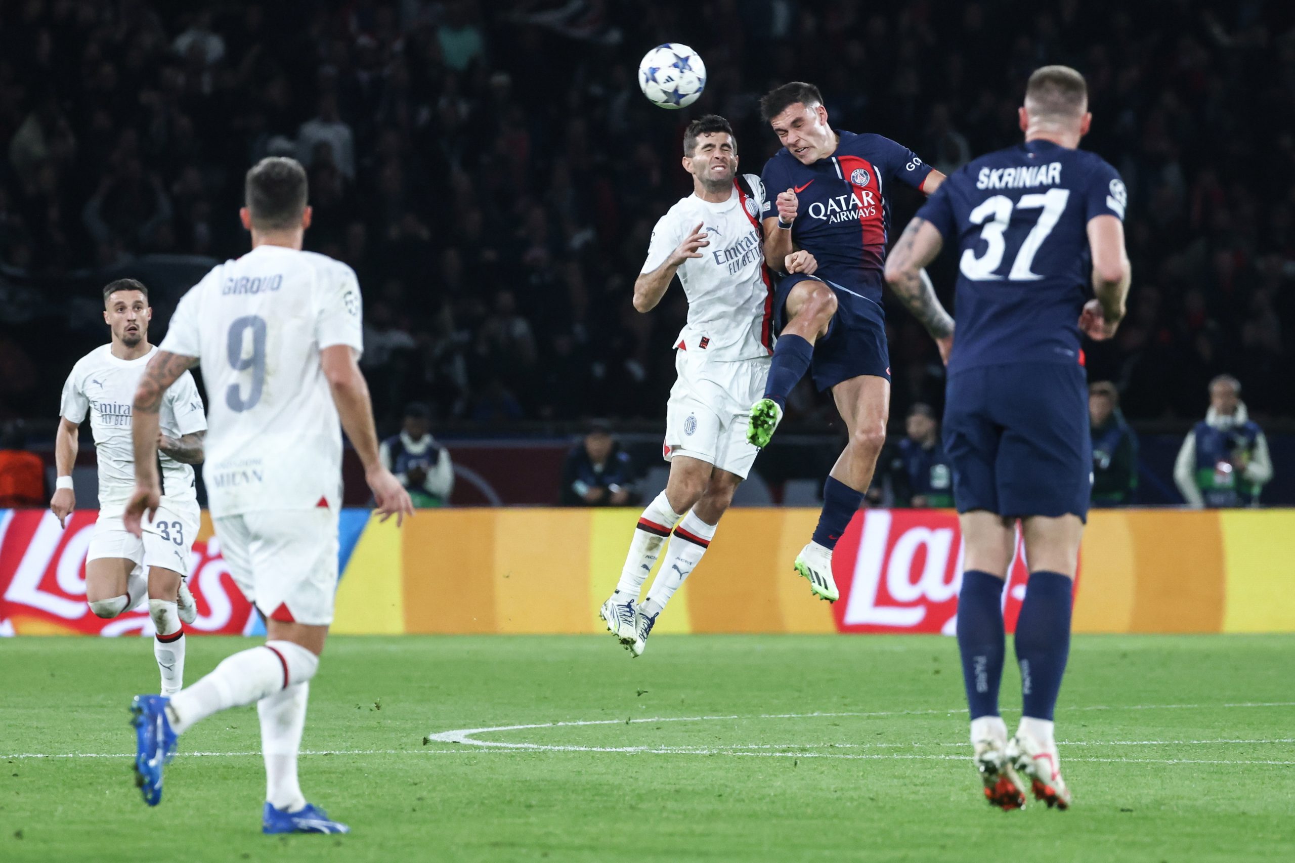 UEFA multa Paris Saint-Germain em 98.000 euros por incidentes com AC Milan