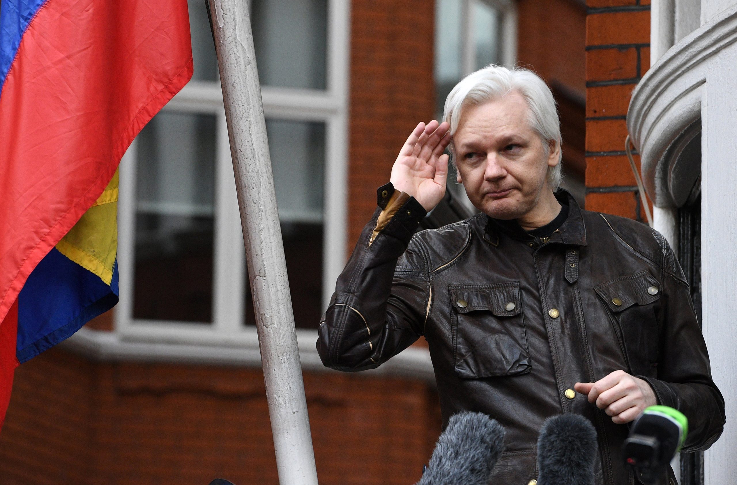 Fundador da Wikileaks pede ajuda à Austrália com medo de extradição para EUA