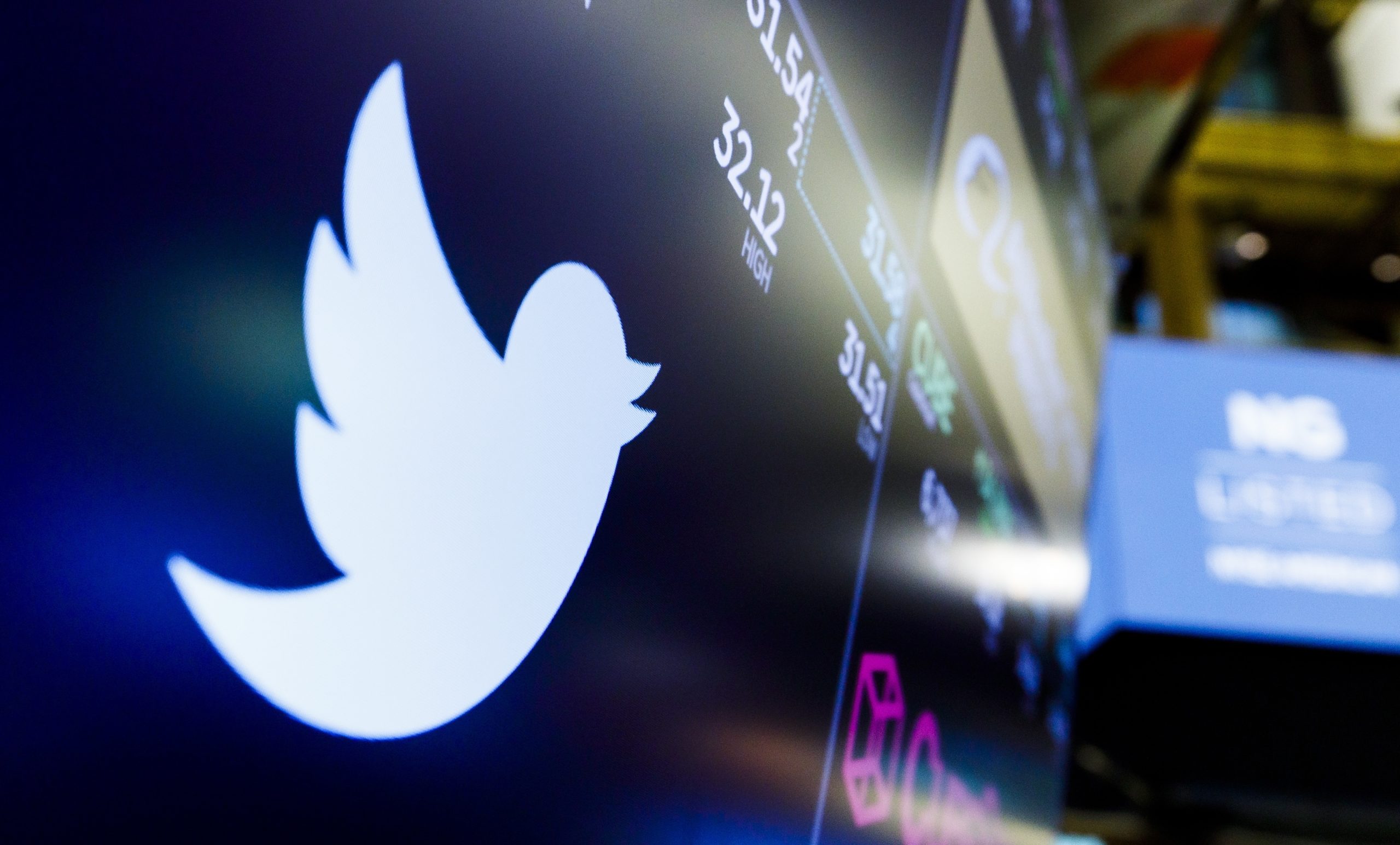 Twitter bloqueia vídeo de campanha de Trump com tributo a George Floyd