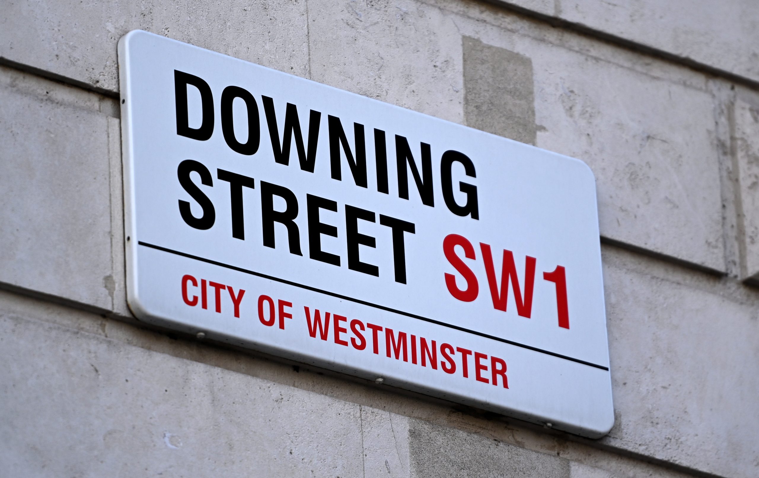 Polícia britânica está a investigar “festas” em Downing Street durante pandemia