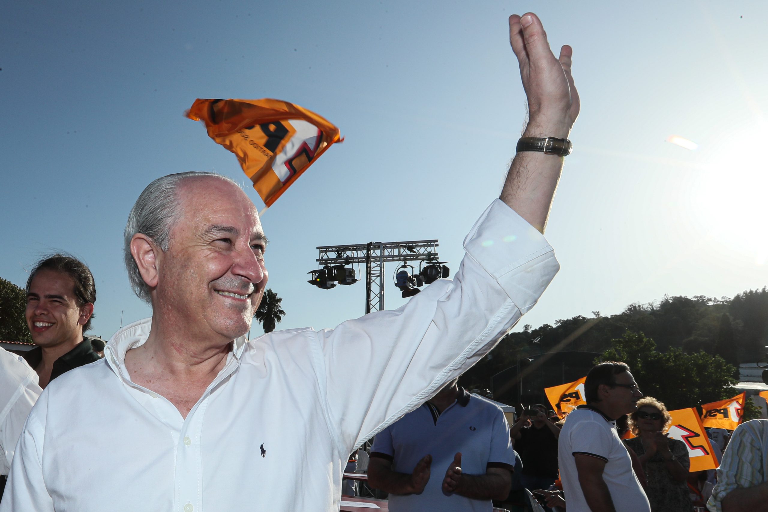 Eleições: Rio percorre 17 distritos na campanha, com comícios e conversas para pequenas audiências