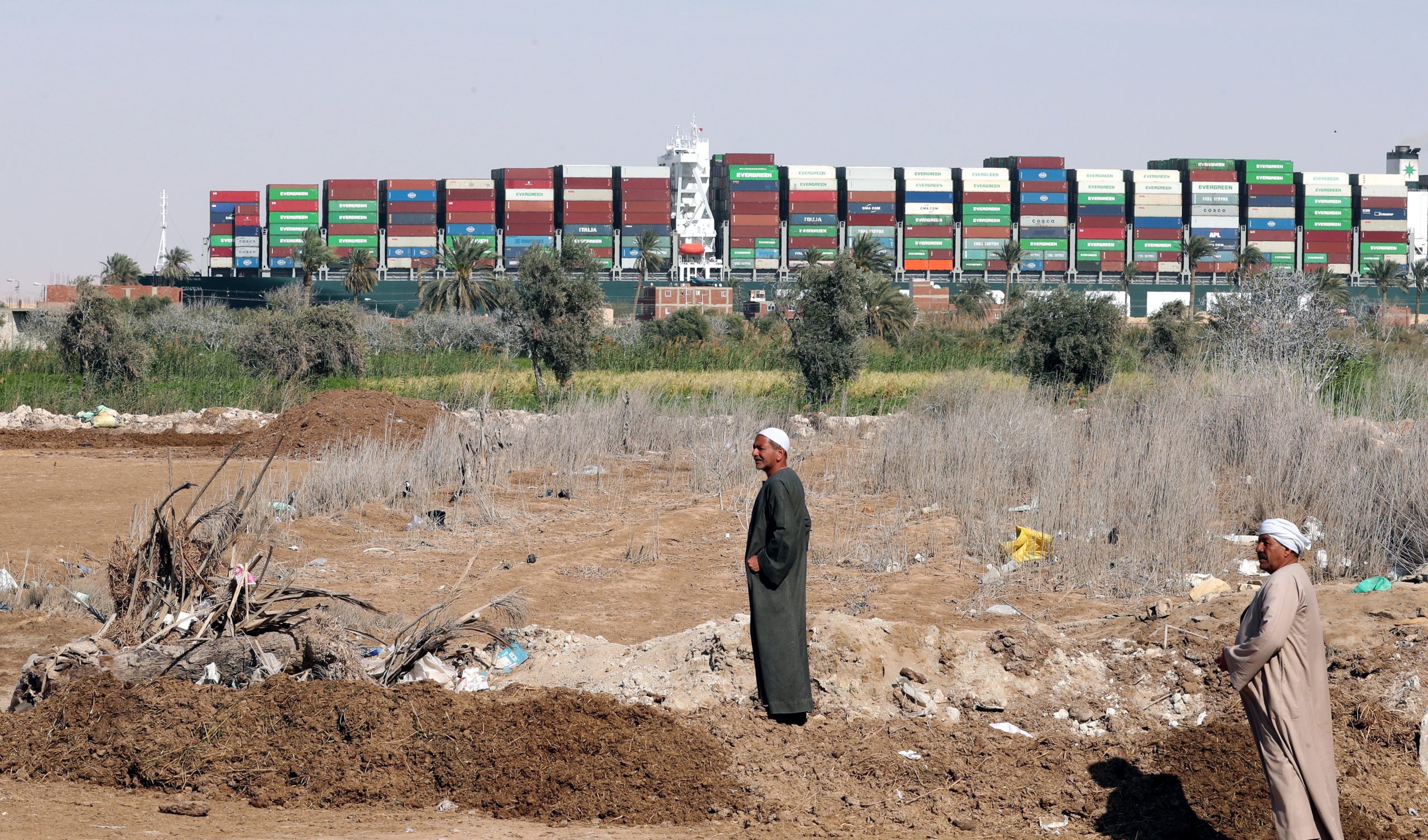 Apesar do caso “Ever Given”, Canal do Suez conseguiu receita recorde de 5.540 milhões de euros em 2021