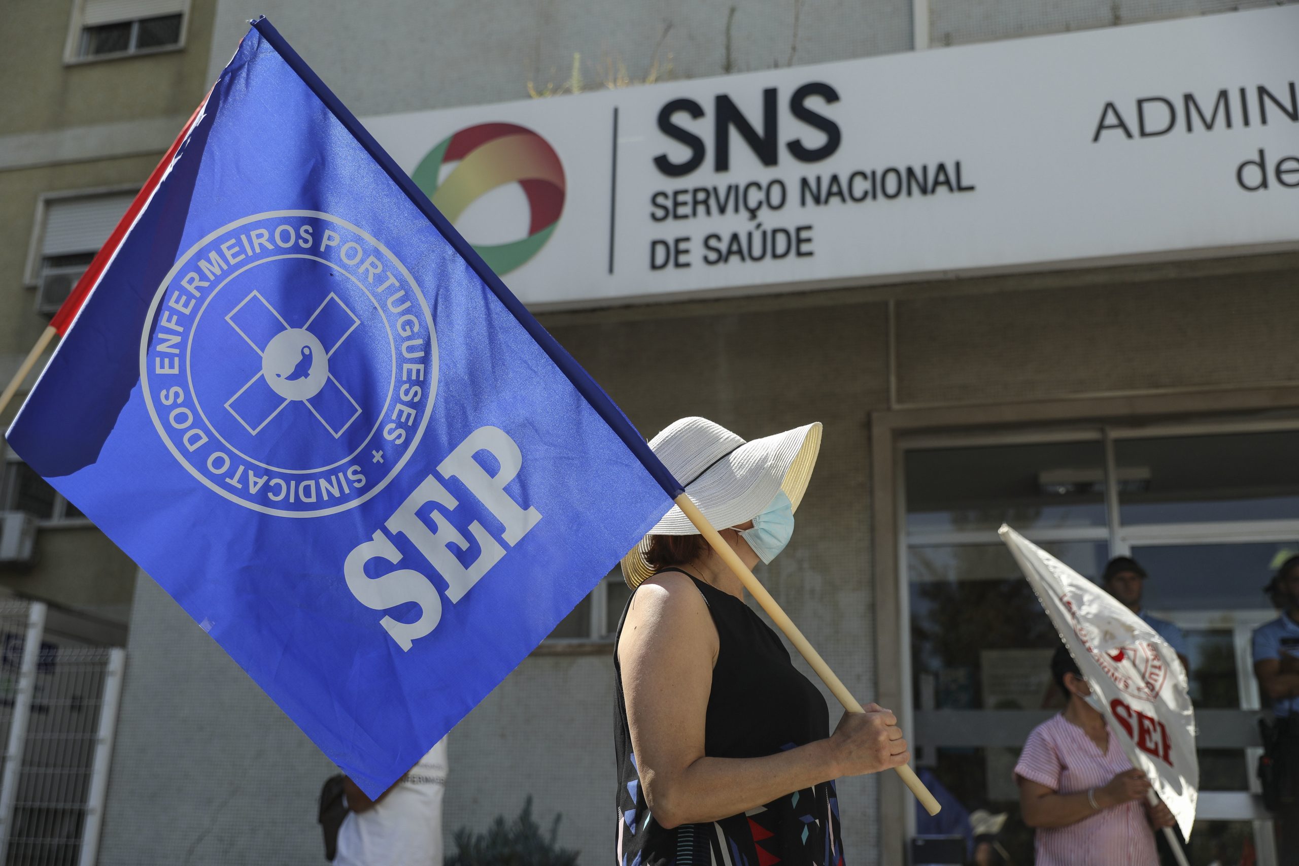 Sindicato acusa Governo de manter precários “mais de 2.000” enfermeiros