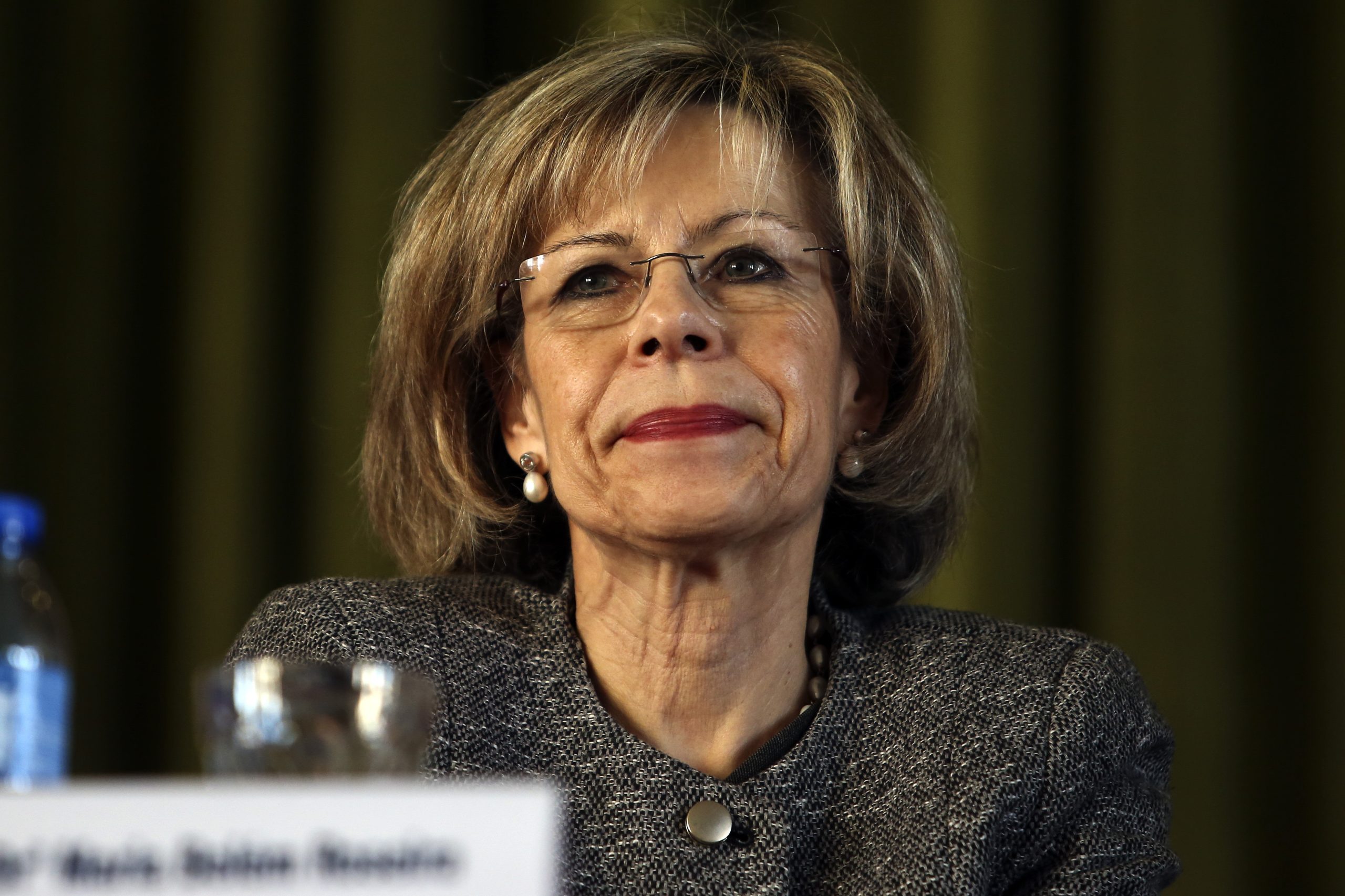 Maria de Belém lamenta atitude da ministra perante trabalho feito na Lei de Bases da Saúde