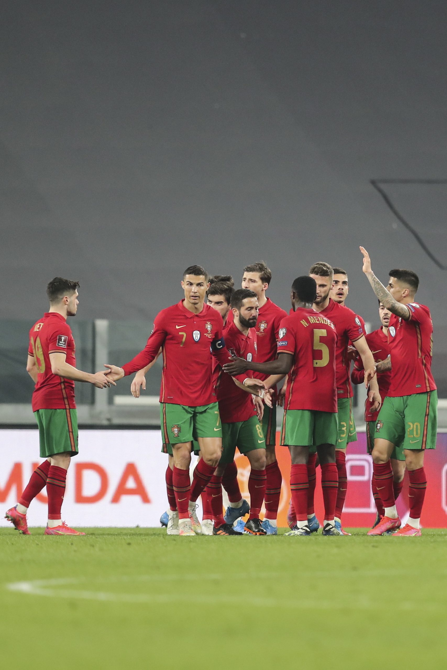Portugal só concedeu um empate e um golo ao Azerbaijão
