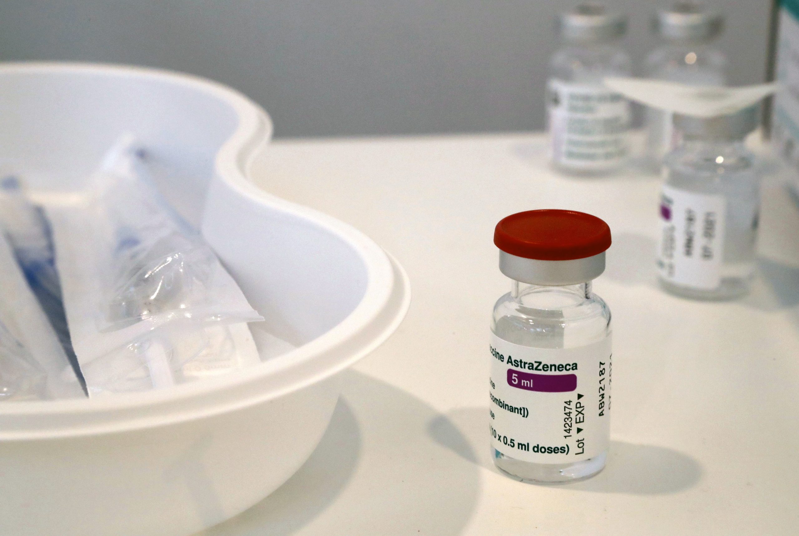 Covid-19: Madeira também só vai administrar vacina da AstraZeneca a pessoas com mais de 60 anos