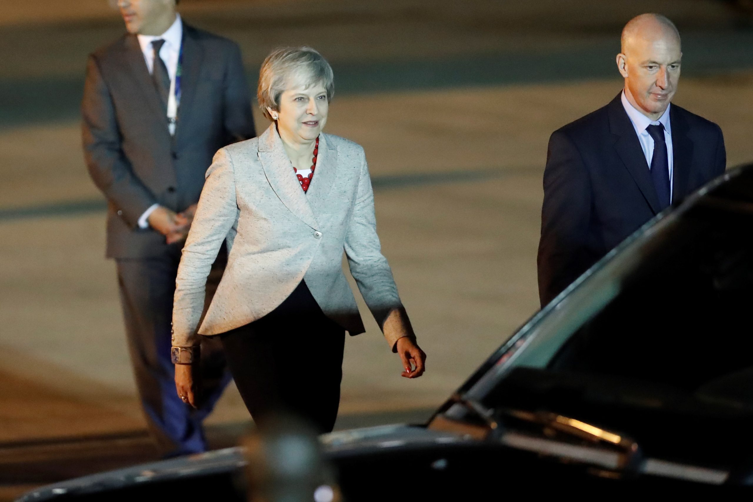 Theresa May sobre Brexit: Solução temporária para Irlanda do Norte mais vantajosa para Reino Unido que UE