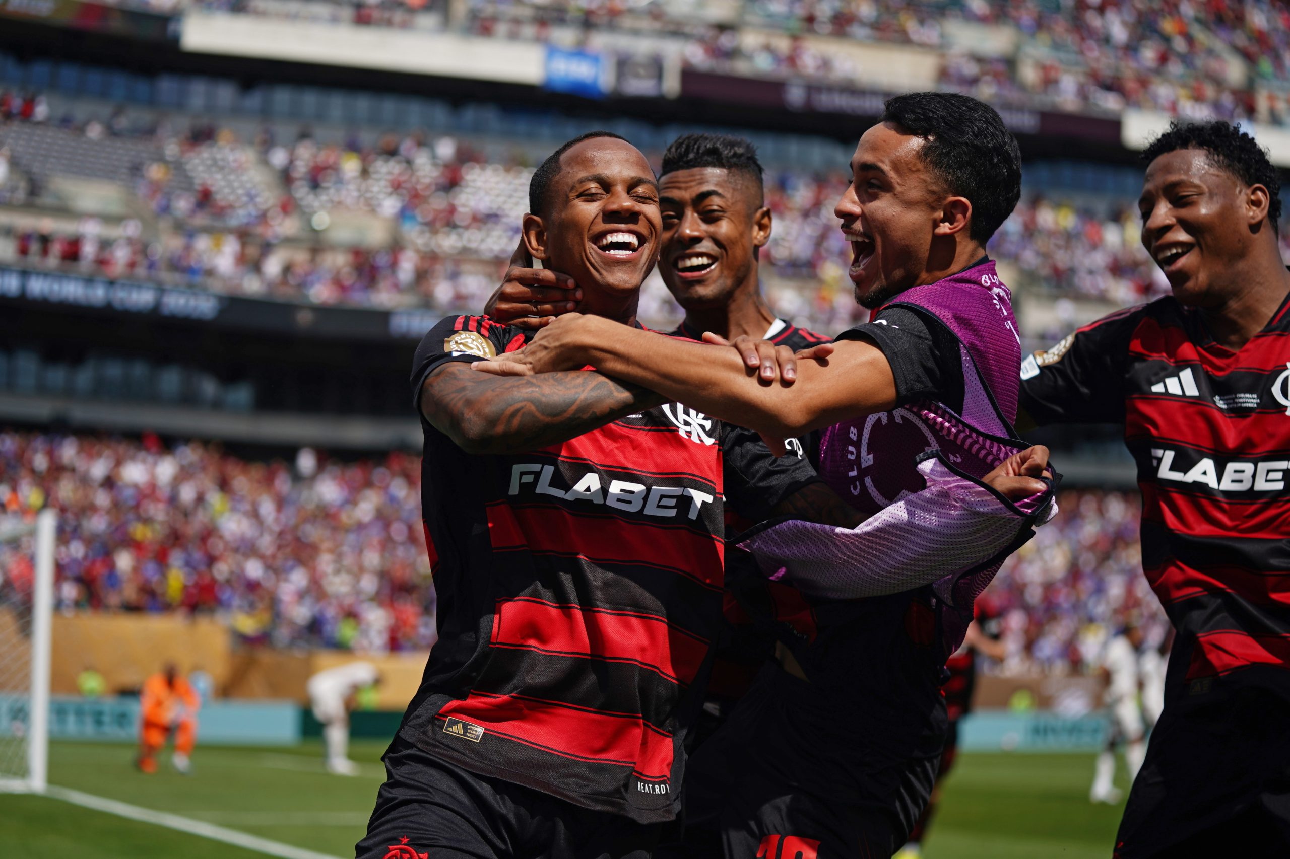 Flamengo ‘replica’ Botafogo e derrota Chelsea no Mundial de Clubes