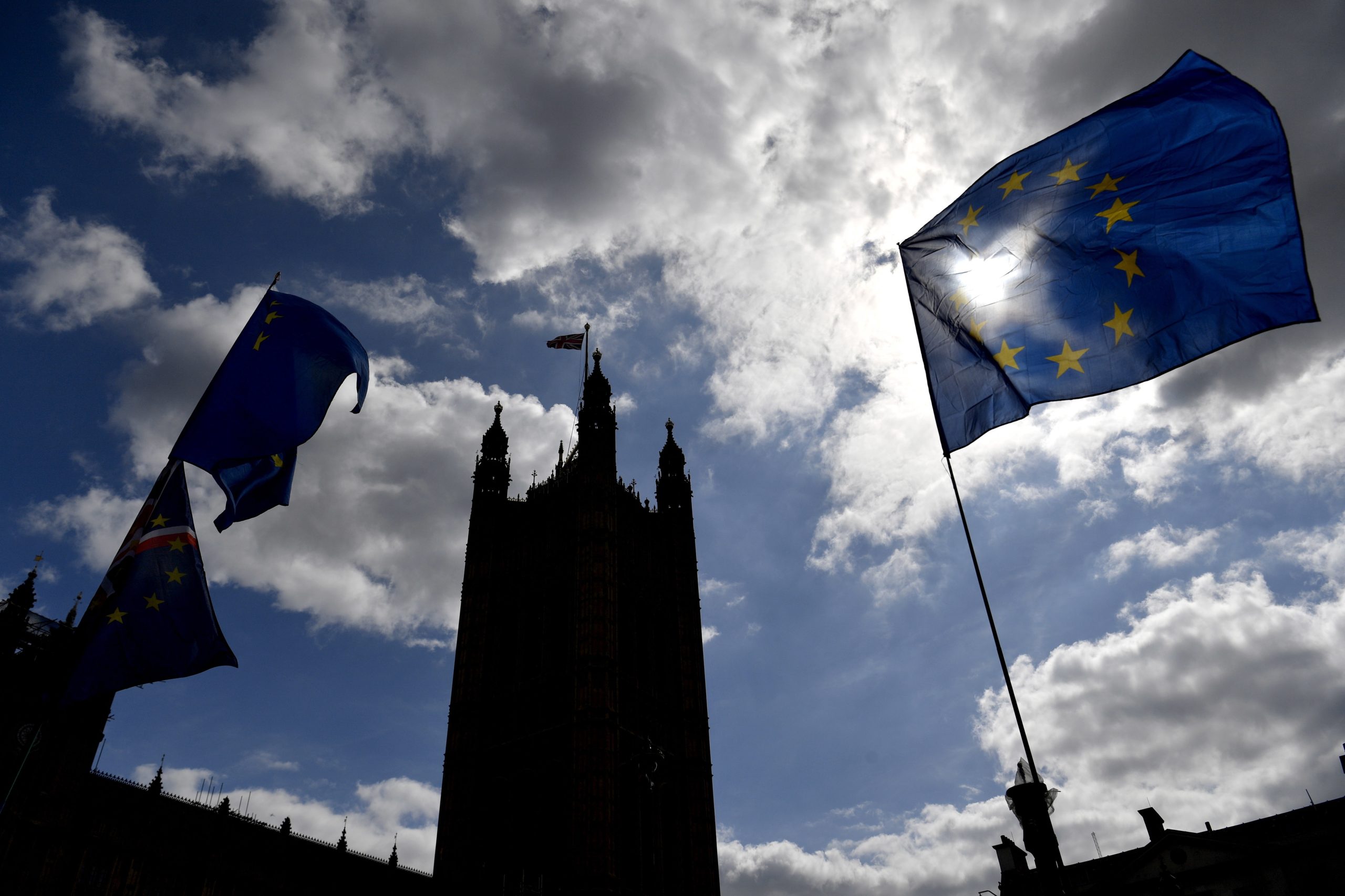 Brexit. Tribunal de Belfast rejeita processo que invoca risco para a paz na Irlanda do Norte