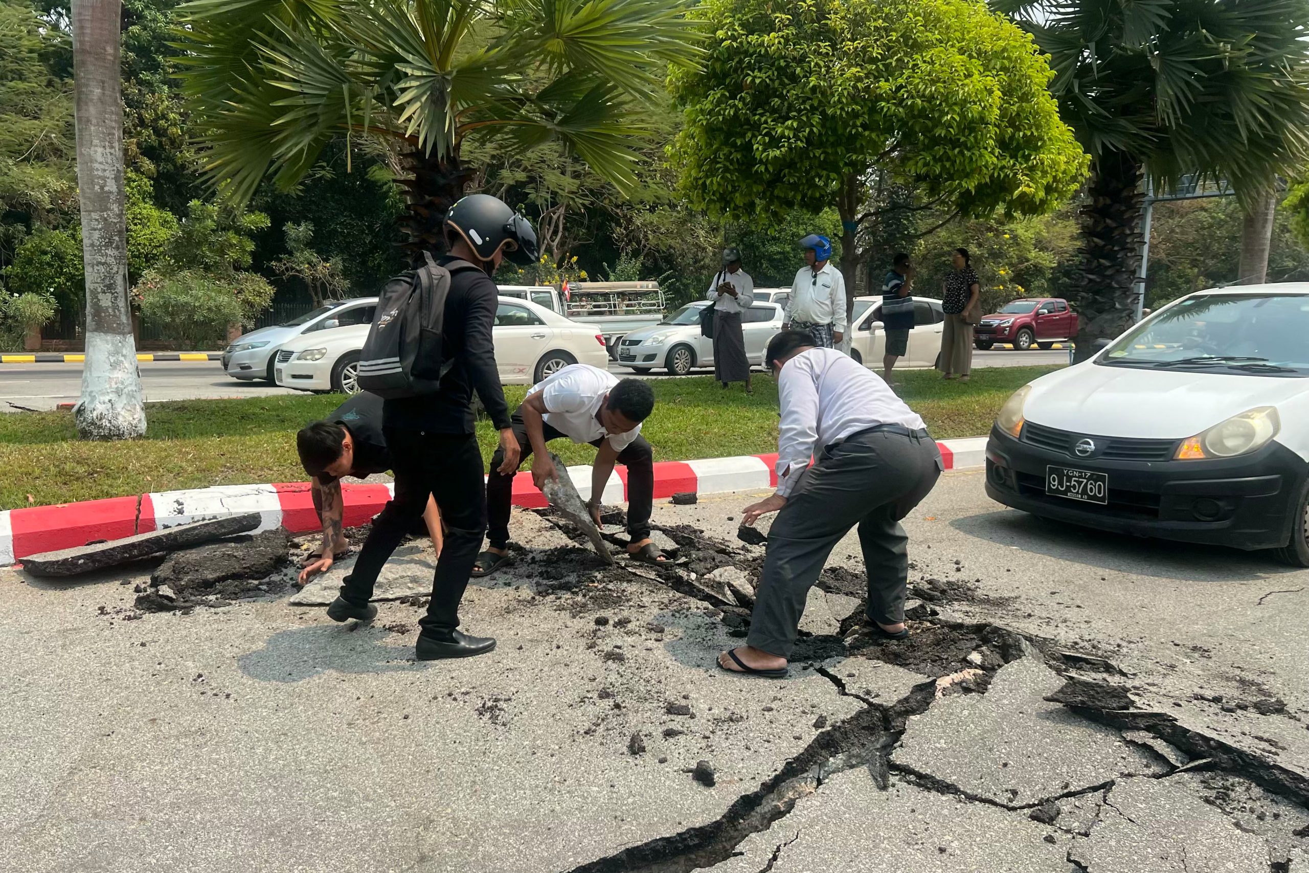 MNE português acompanha consequências do sismo que abalou Myanmar e Tailândia