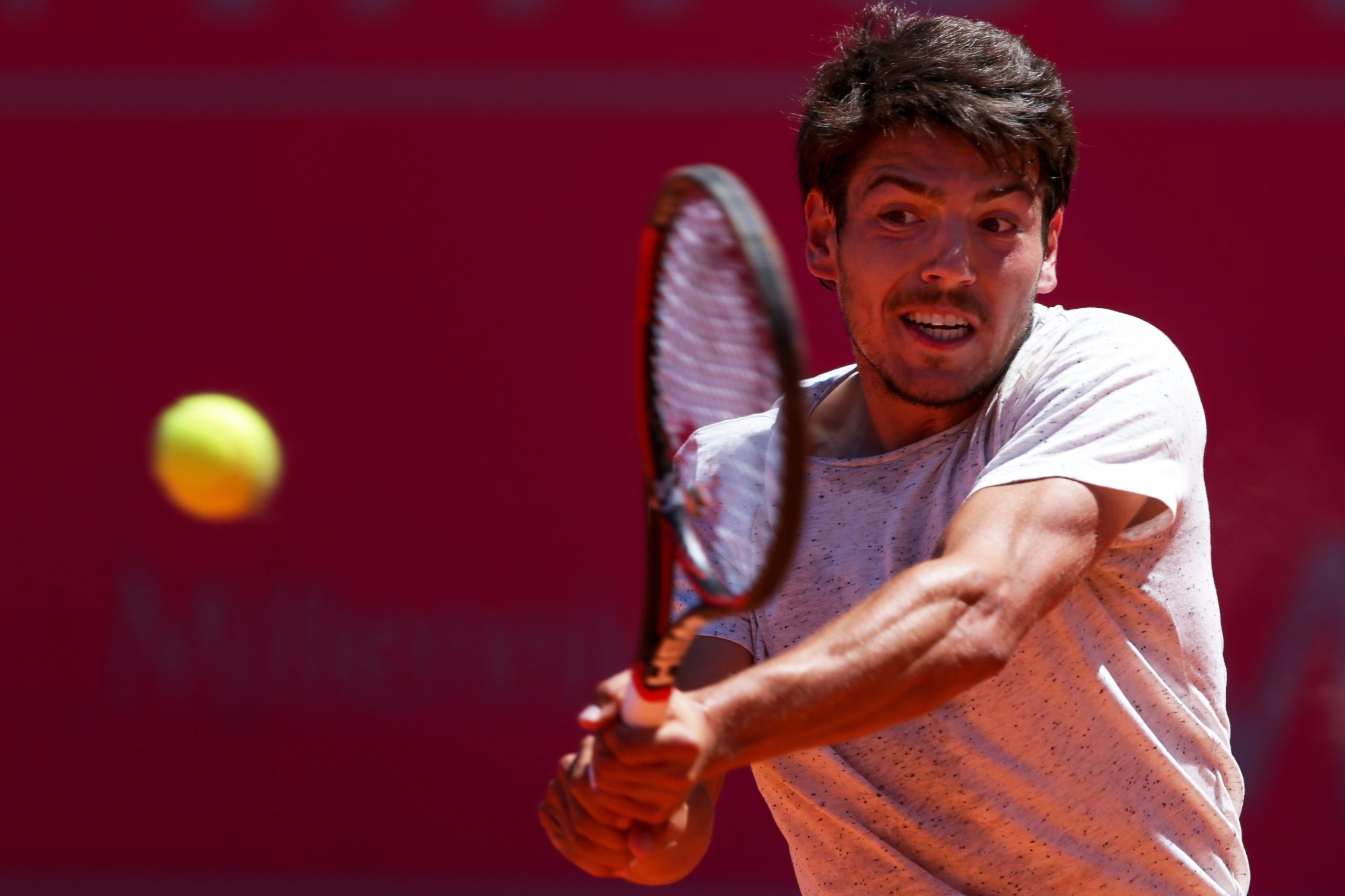 João Domingues na terceira ronda do ‘challenger’ de Tunes