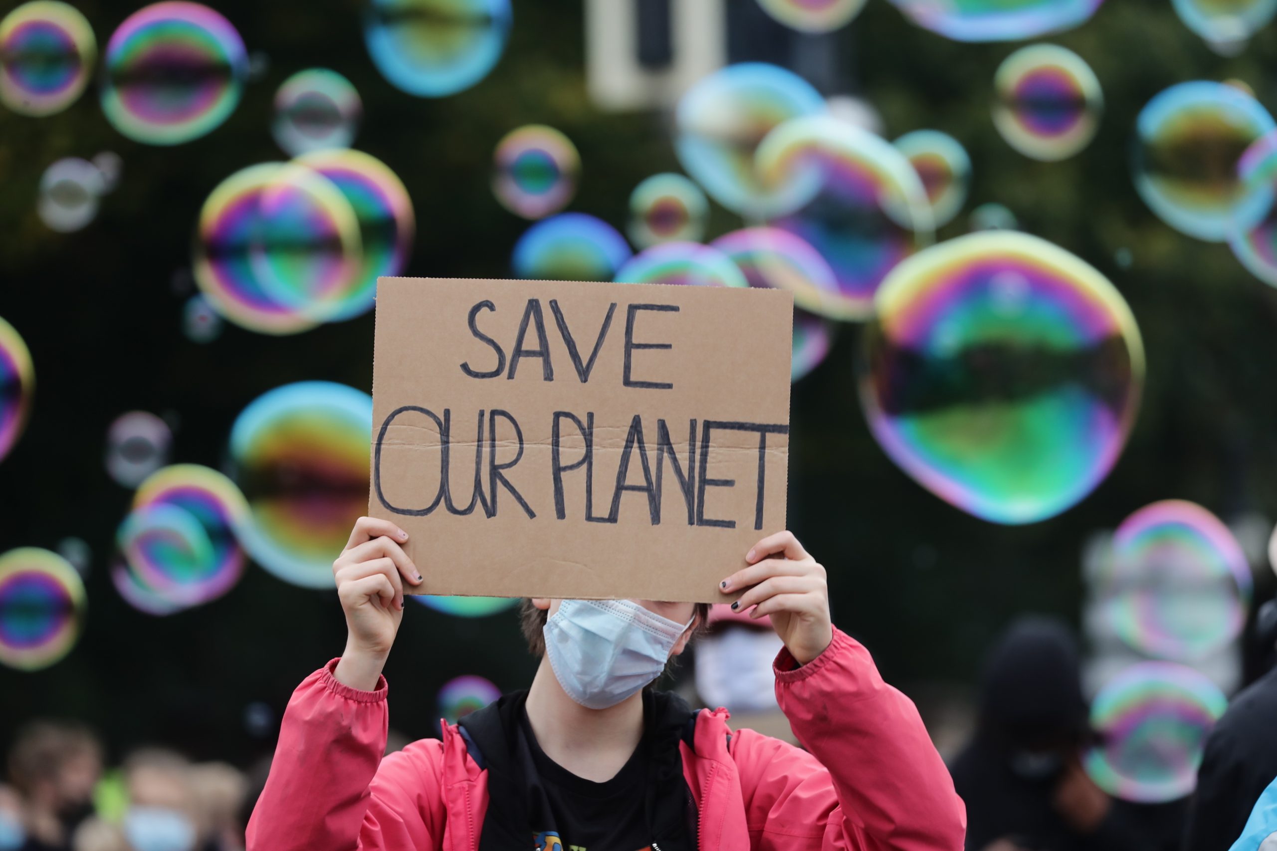 Cumprir Acordo de Paris sobre alterações climáticas poderia salvar milhões de vidas, segundo um estudo