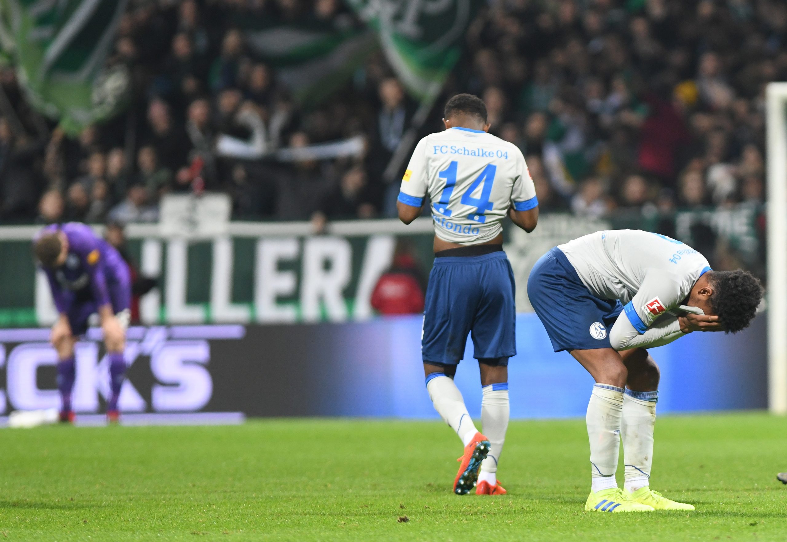 Werder Bremen vence Schalke 04 em jogo com ‘chuva’ de golos