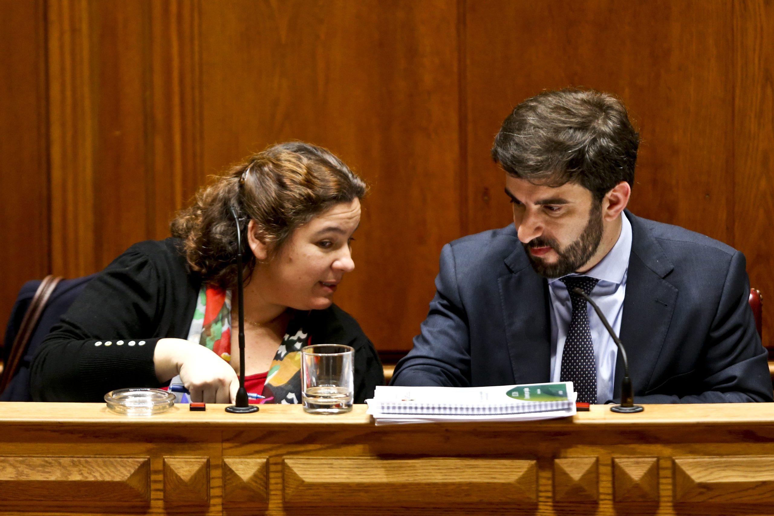 Governo responde a Cristas e rejeita “suspeitas de politiquice” nos contratos com colégios