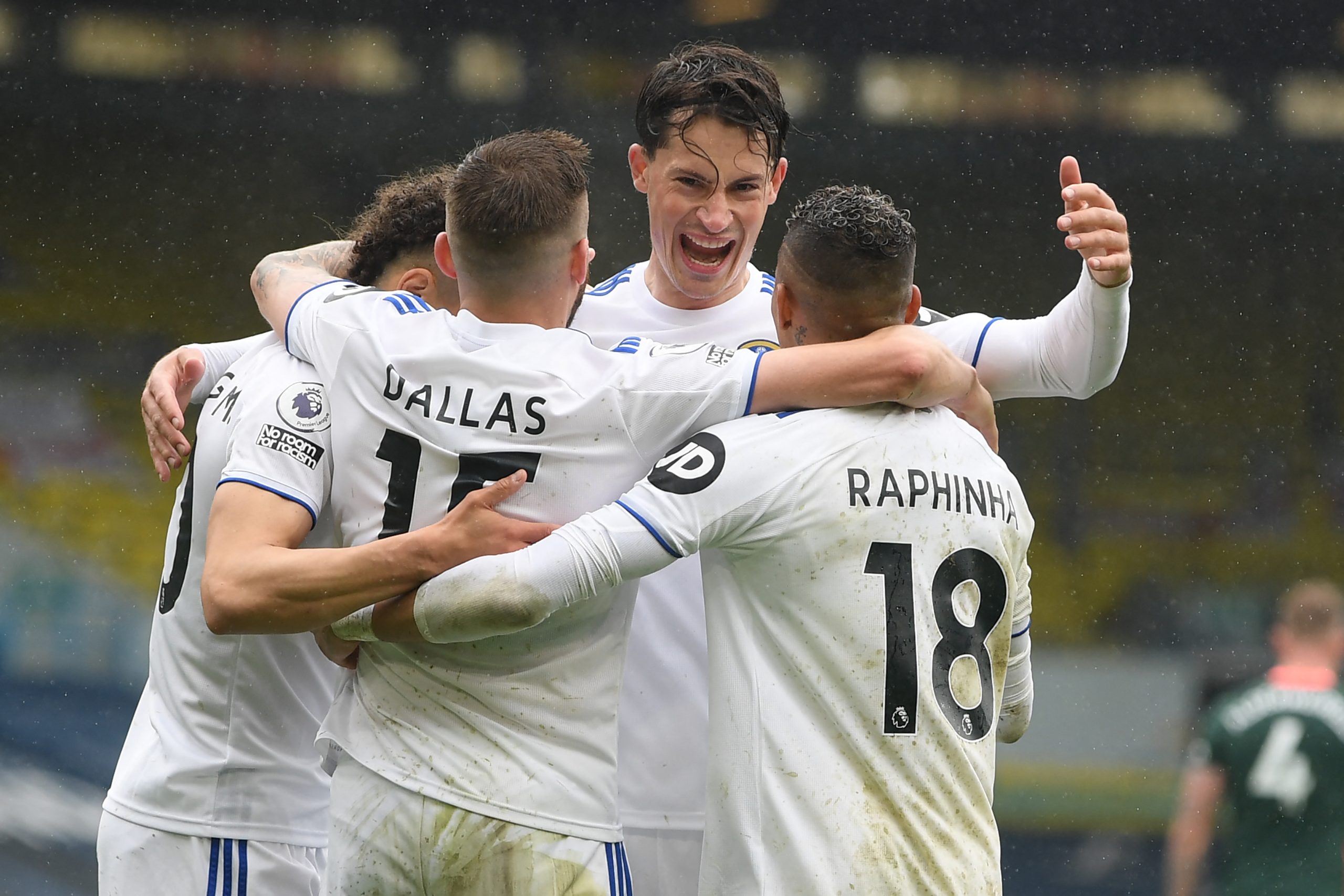 Premier League: Jogo de terça-feira do Leeds também é adiado devido ao isolamento dos jogadores