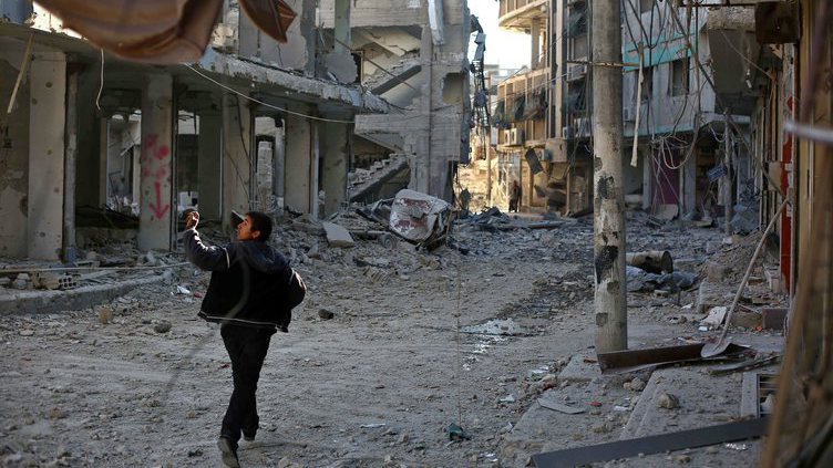 Destruição, morte e recessão económica. O retrato de um país chamado Síria