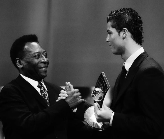 Ronaldo: “O carinho que sempre demonstrou por mim foi recíproco. Descansa em paz, Rei Pelé”