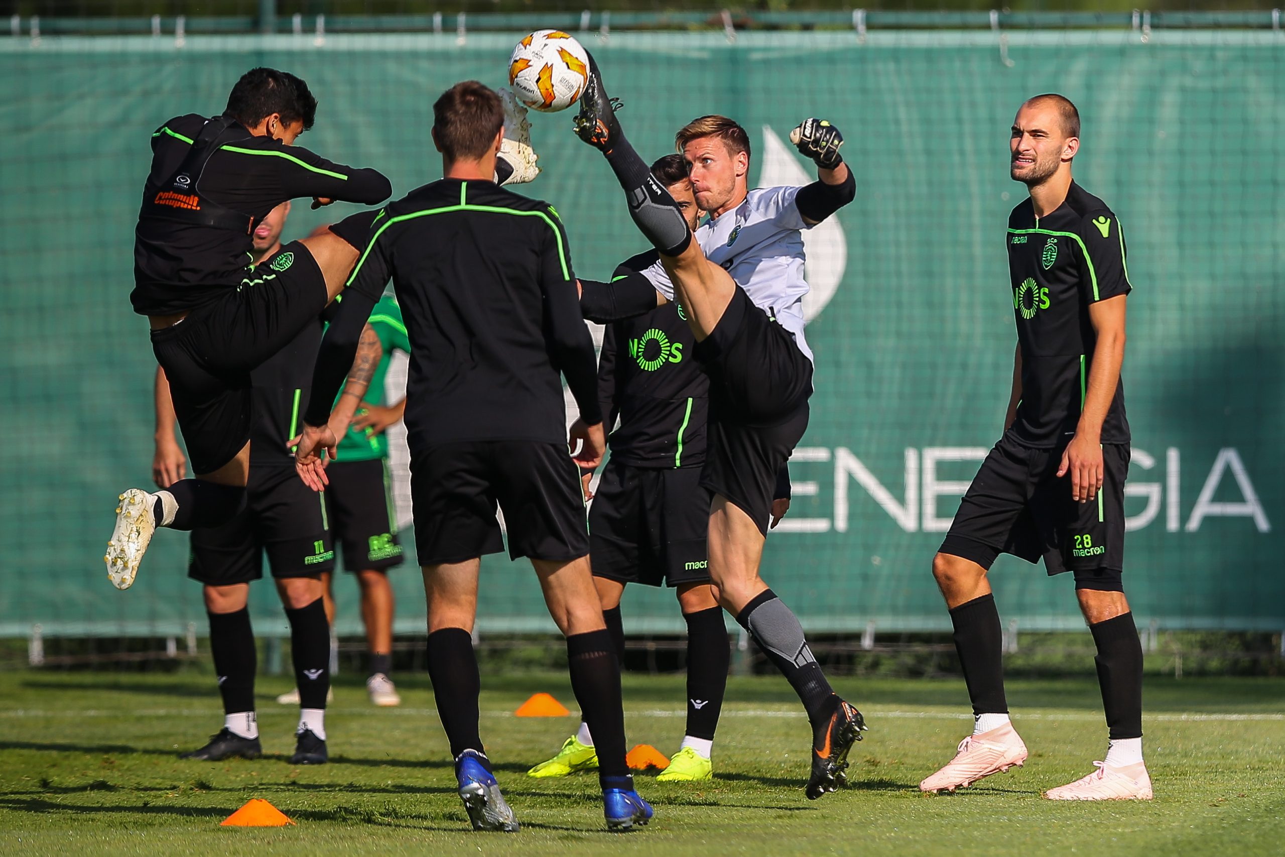 Bas Dost convocado para receção do Sporting ao Boavista