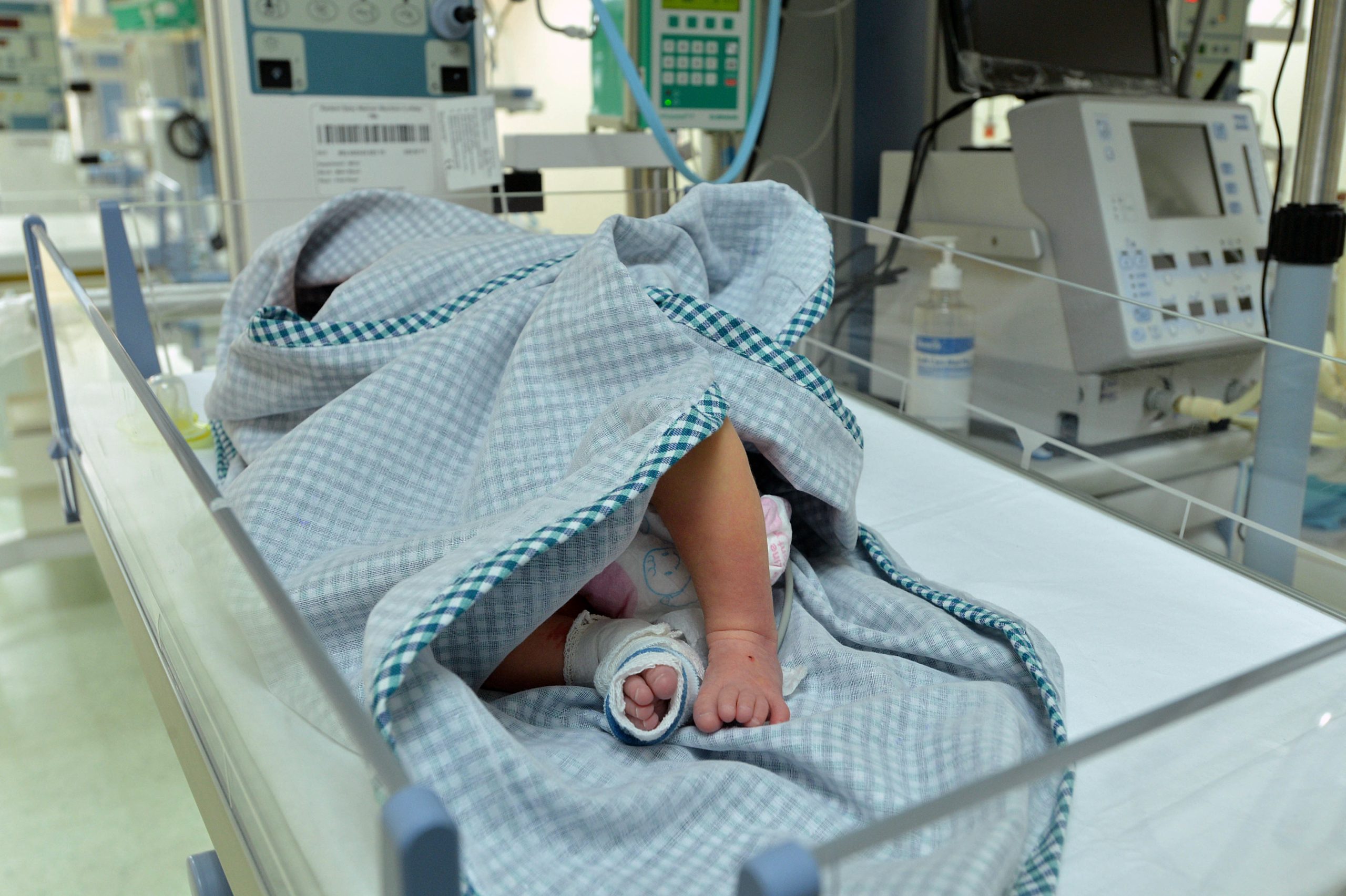 Foram dados como mortos antes de nascer. Agora, Adiah e Adrial celebram um ano de vida