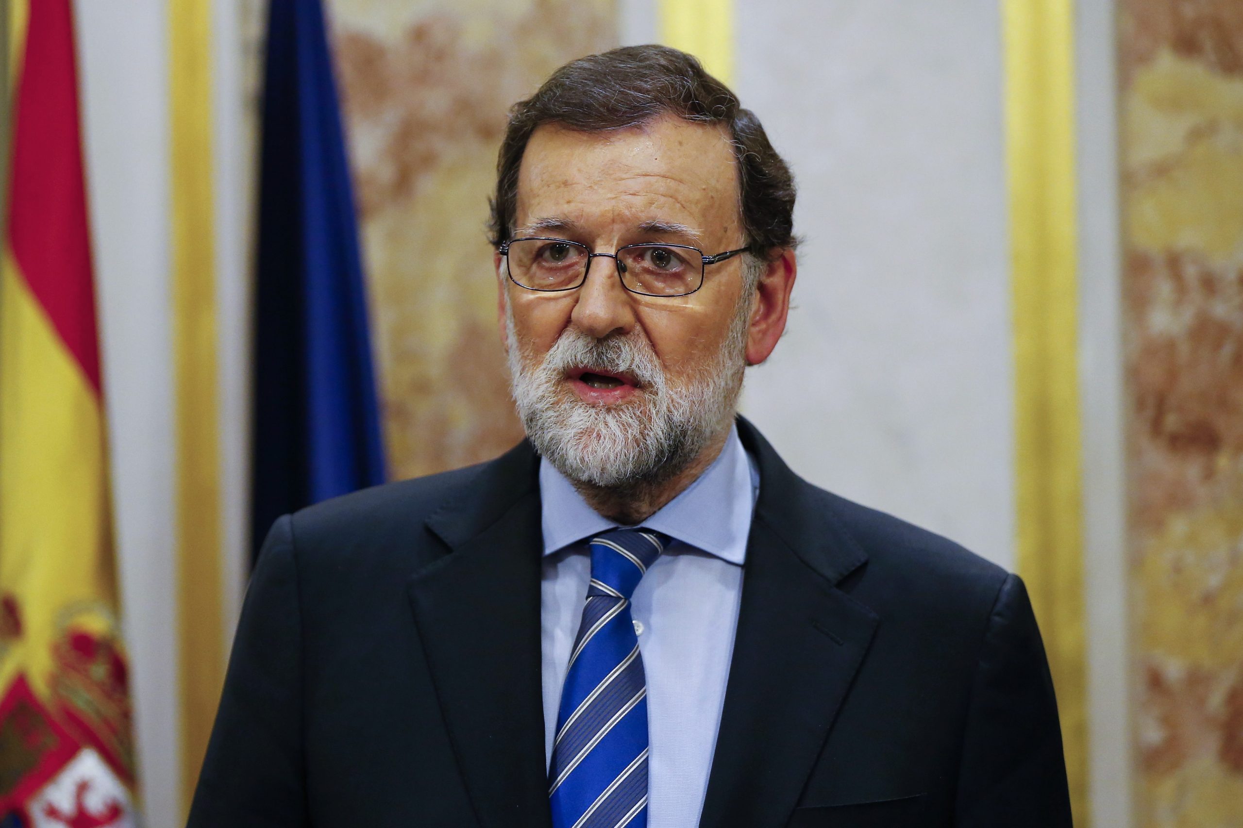 Espanha: Nacionalistas bascos vão apoiar moção de censura contra Rajoy