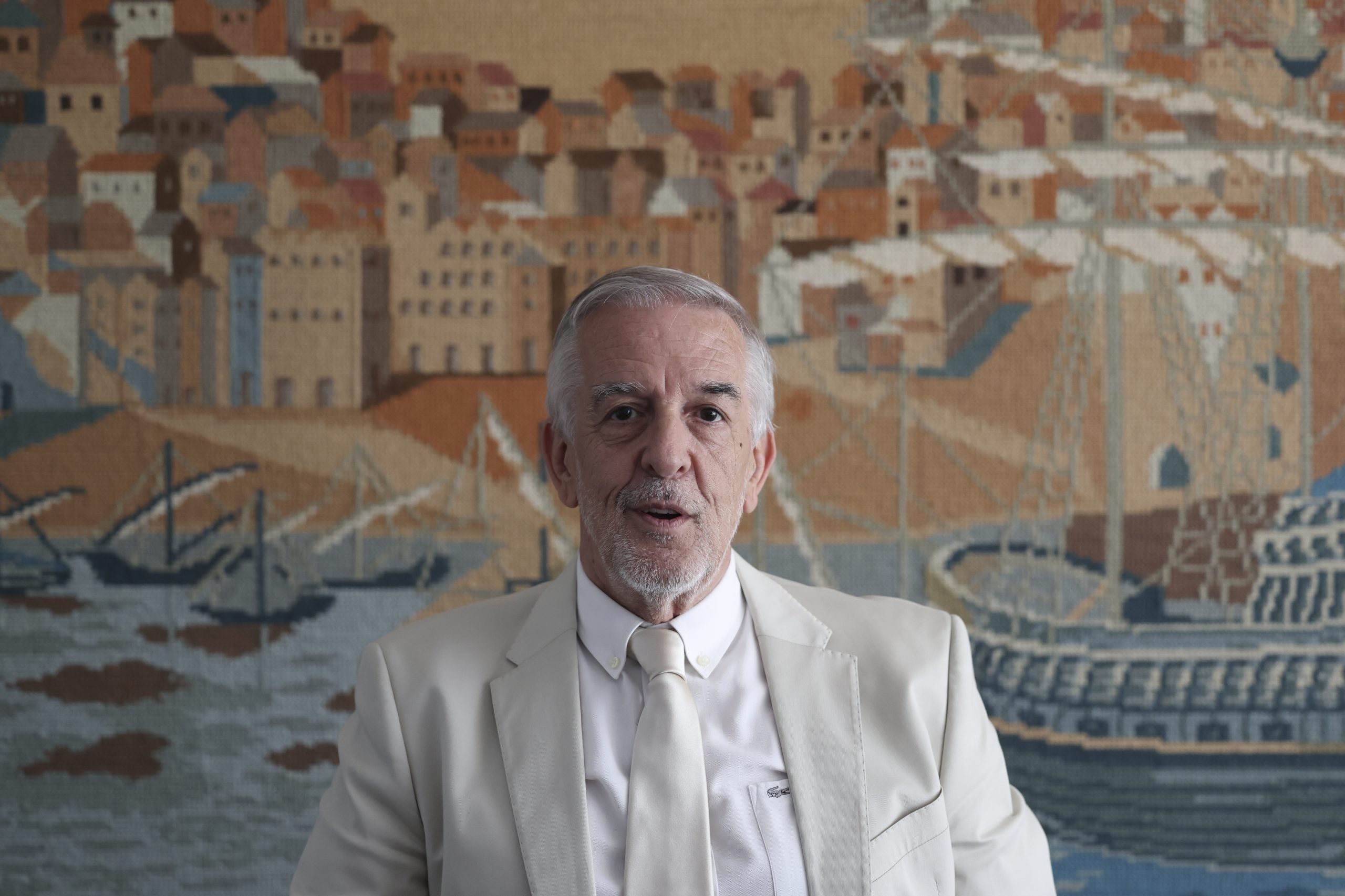“Temos medo das grandes empresas em Portugal”. Presidente do CES defende que as empresas precisam tornar-se maiores