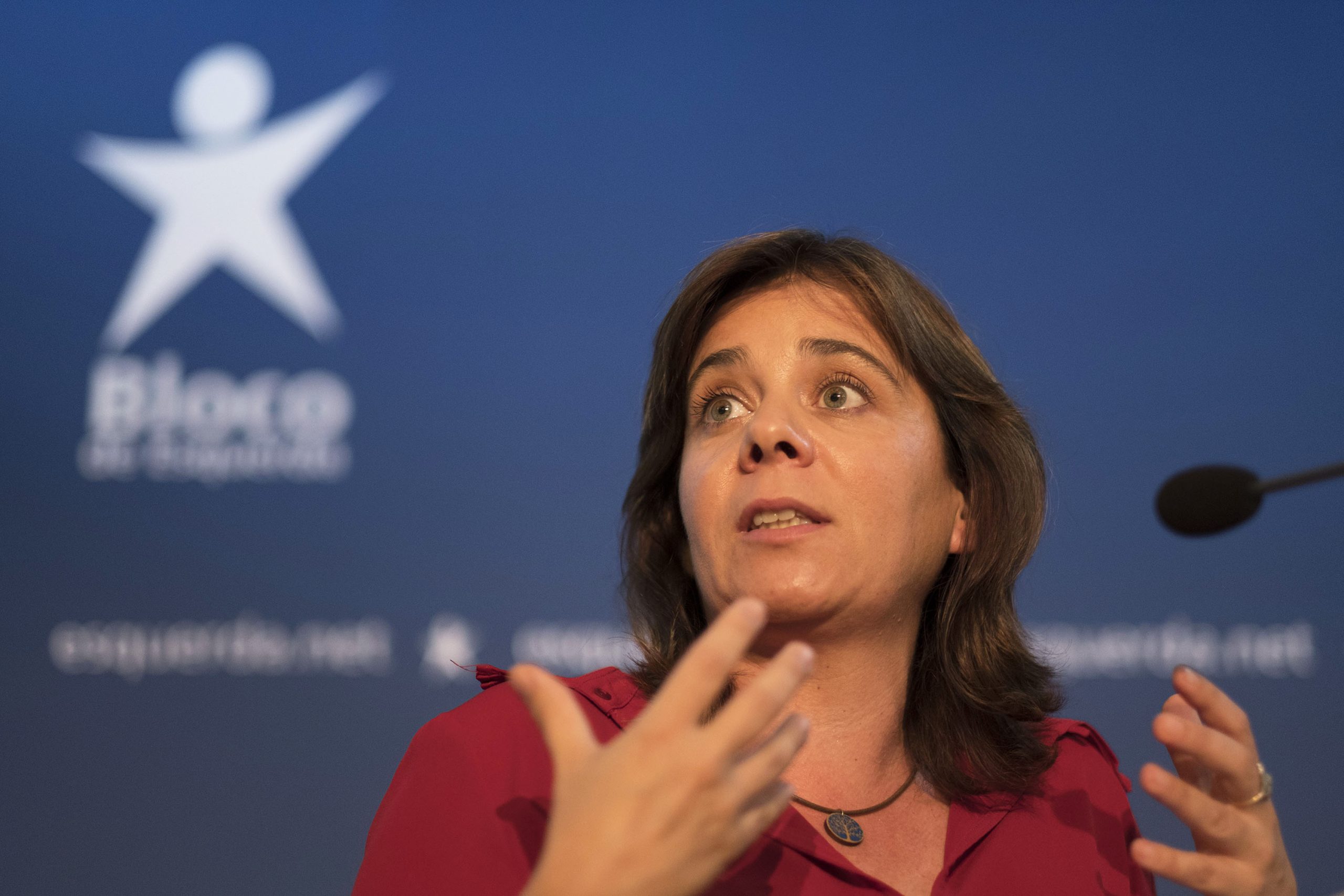 Pedrógão Grande: “Cabe ao governo a responsabilidade de agilizar” a distribuição de ajuda, diz Catarina Martins