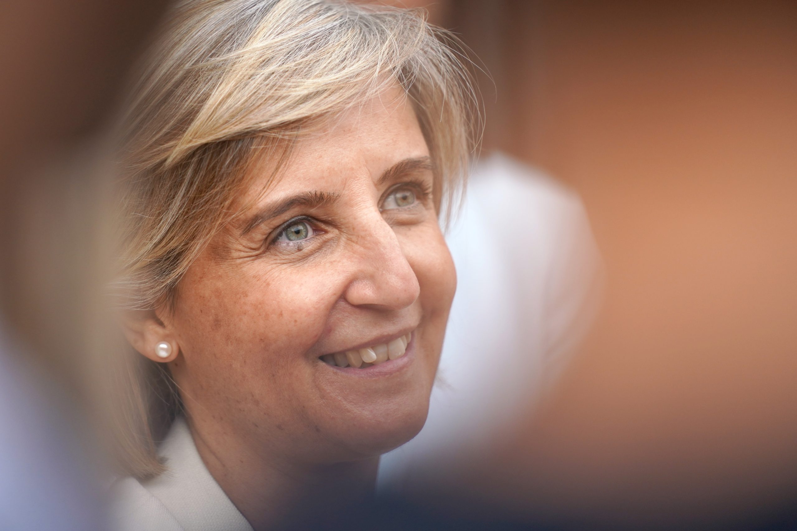 Ministra da Saúde admite “grande preocupação” com atrasos nas juntas médicas