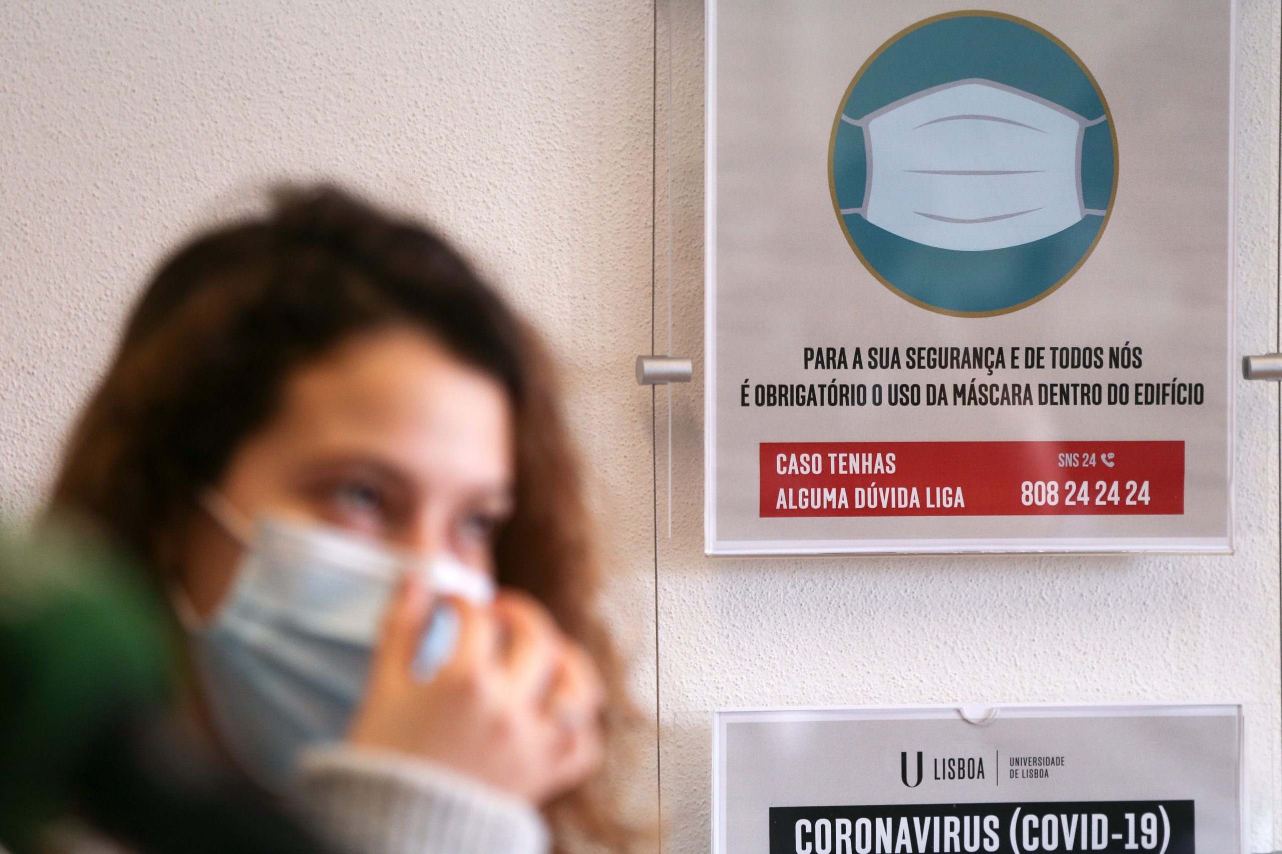 Jovens têm mostrado “resistência” aos programas de testagem das universidades e politécnicos