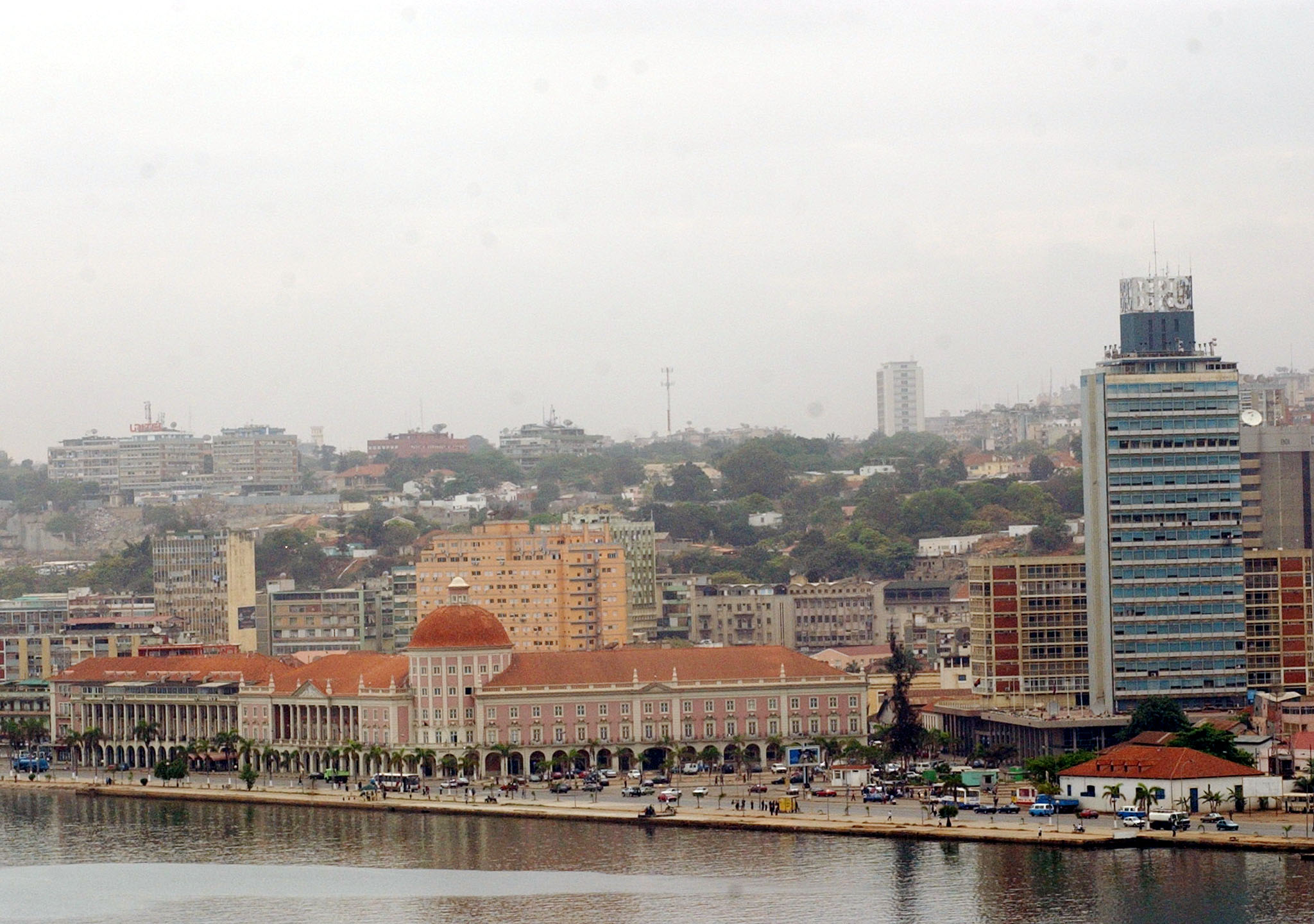 Mais de 10 mil casos de doenças mentais diagnosticados em seis meses em Angola