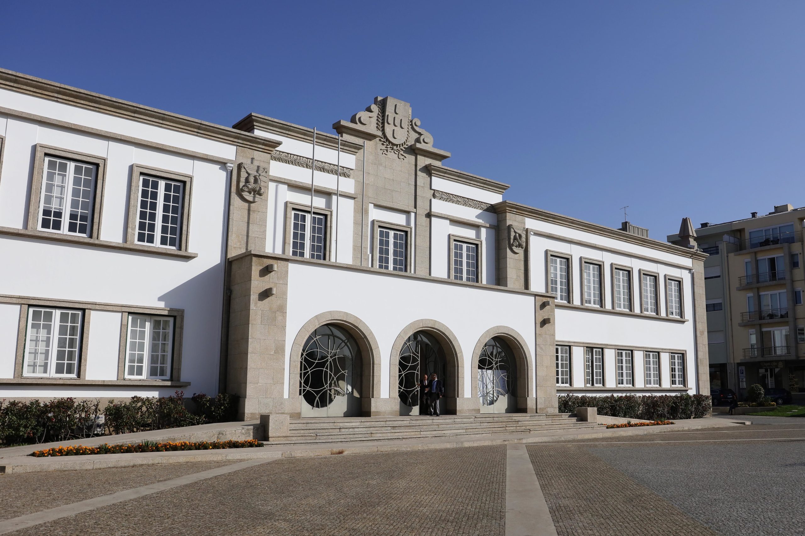 Câmara de Espinho atribui buscas da PJ a projetos imobiliários do anterior mandato PSD