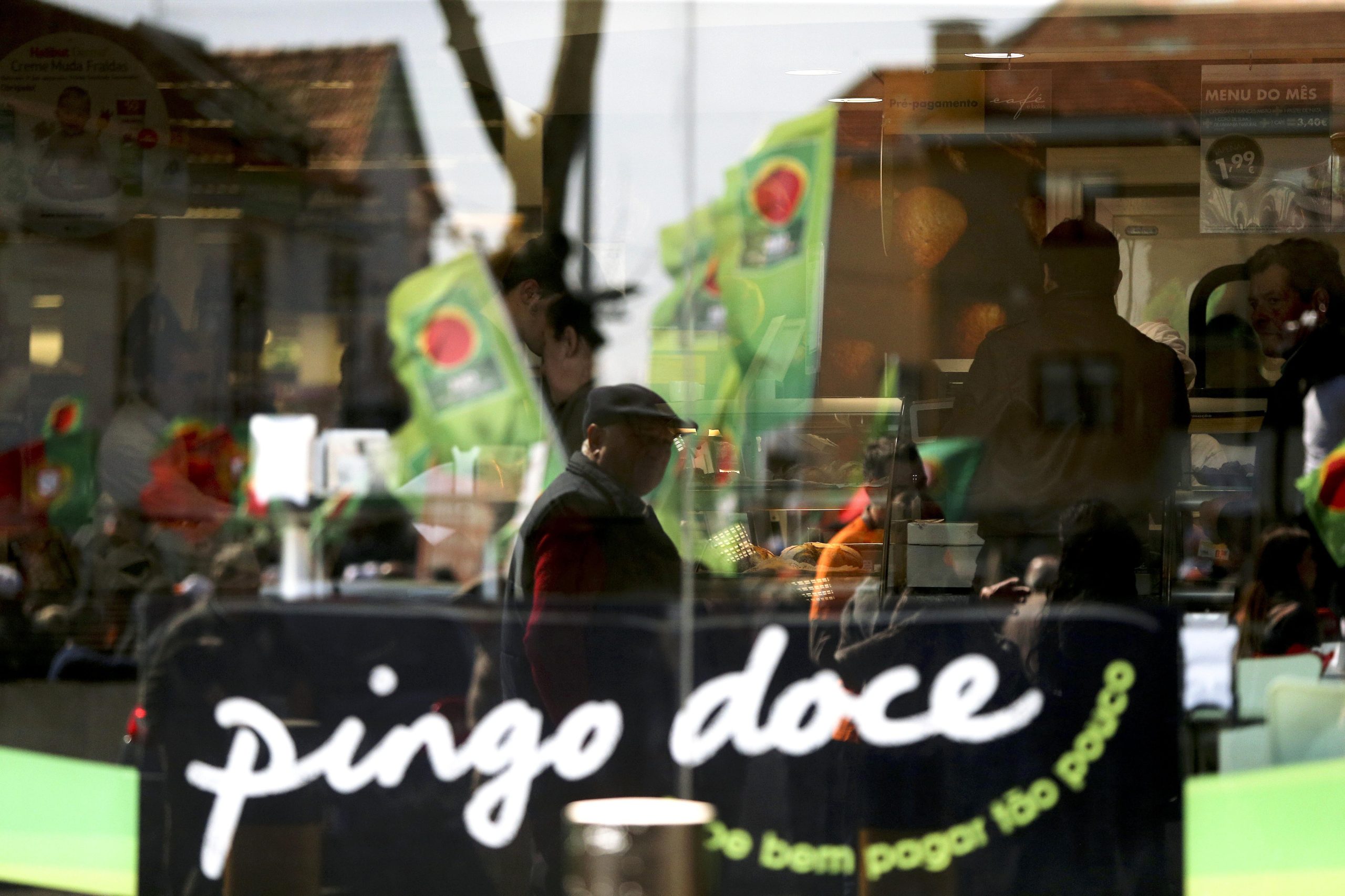 Pingo Doce foi empresa que usufruiu de mais benefícios fiscais à criação de emprego em 2016