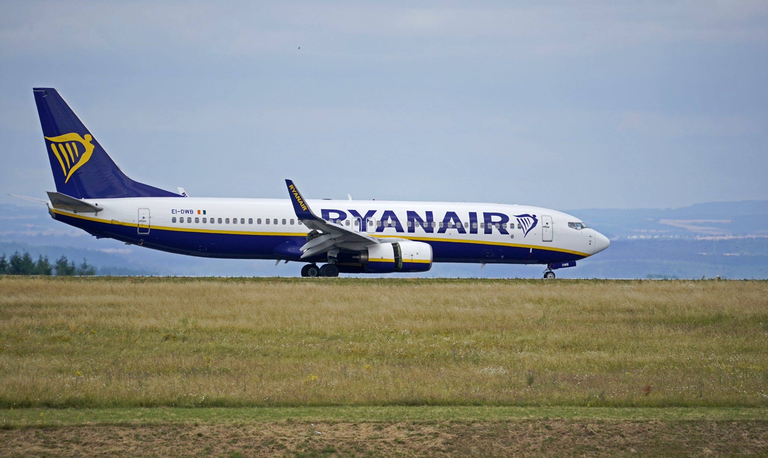 Sindicato do pessoal da aviação civil lamenta “não atuação do Governo” na greve da Ryanair