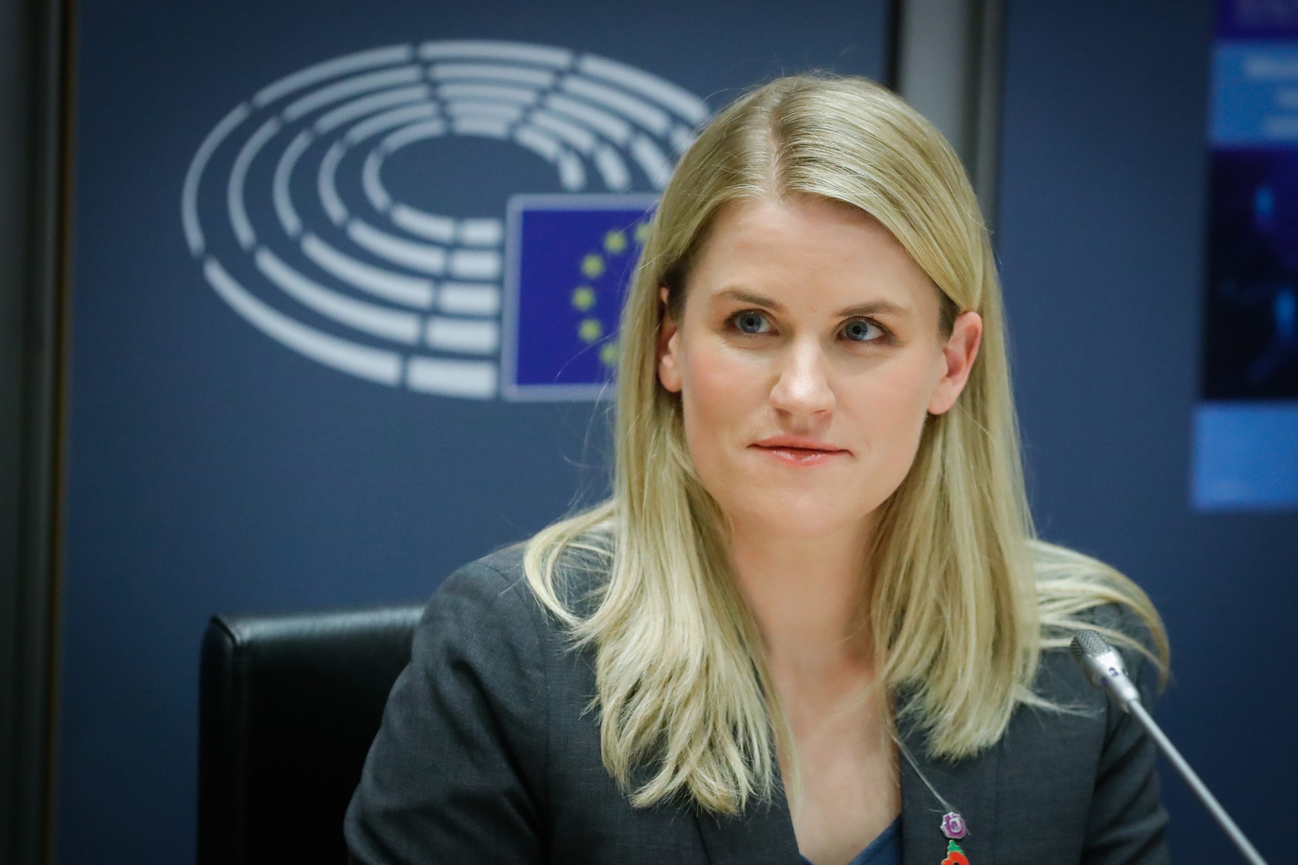 Denunciante do Facebook elogia proposta de lei da UE para serviços digitais