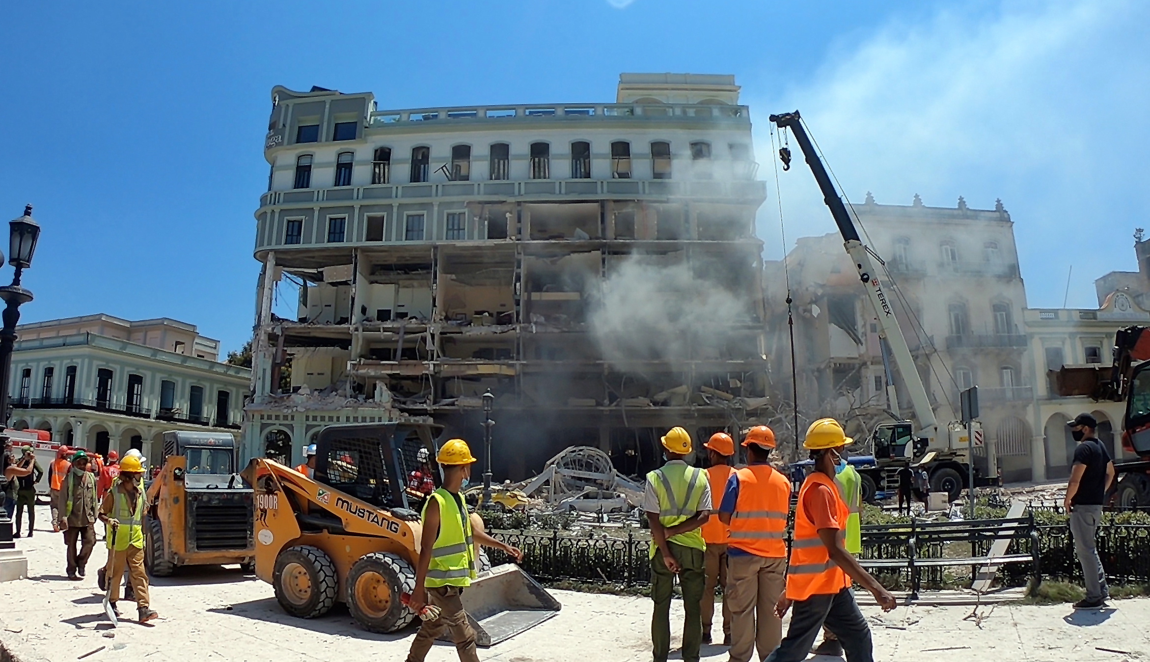 Cuba: Sobe para 22 o número de mortos em explosão num hotel de luxo em Havana