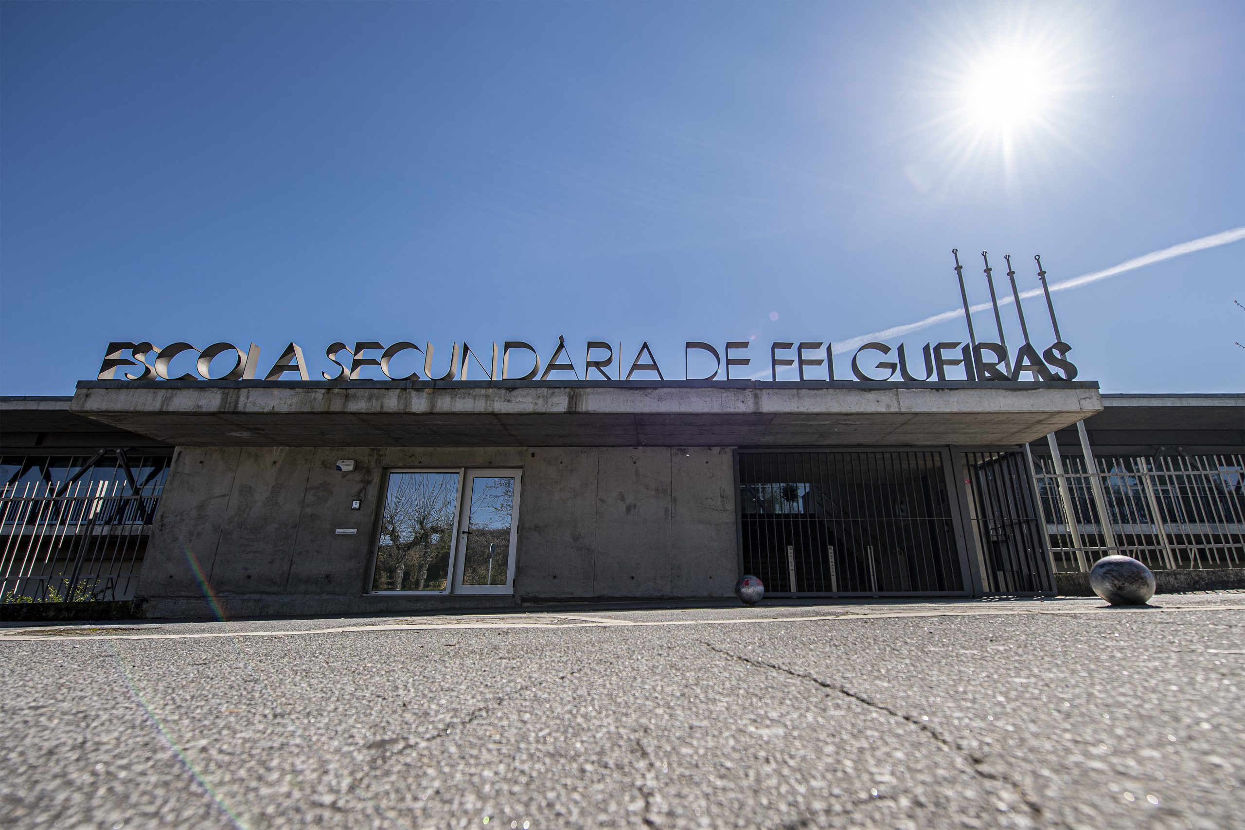 Com retoma das aulas em vista, desinfeção nas escolas arranca na quarta-feira