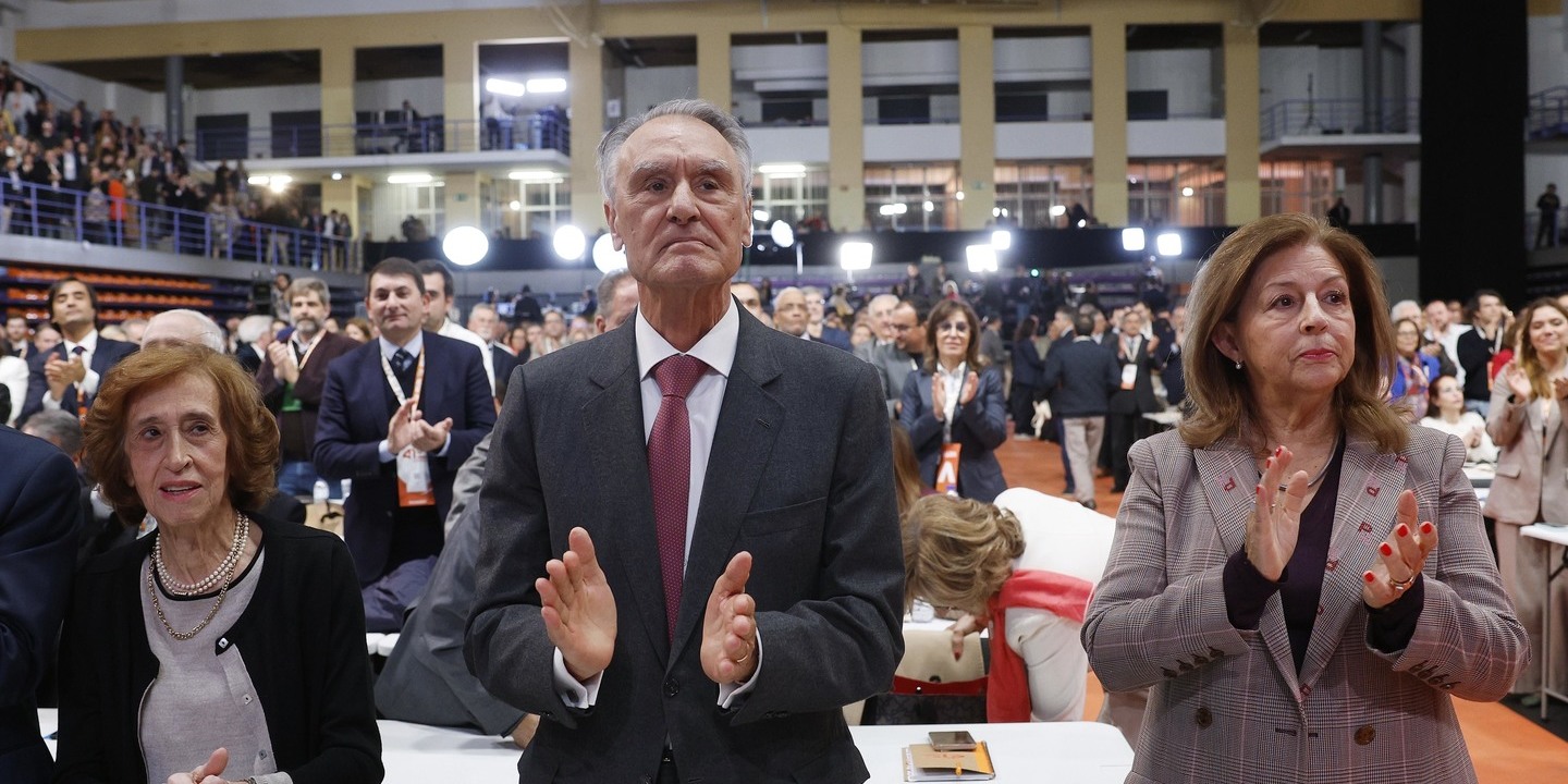 Eleições: Cavaco Silva apela a “mudança política” e “nova esperança” protagonizada pela AD