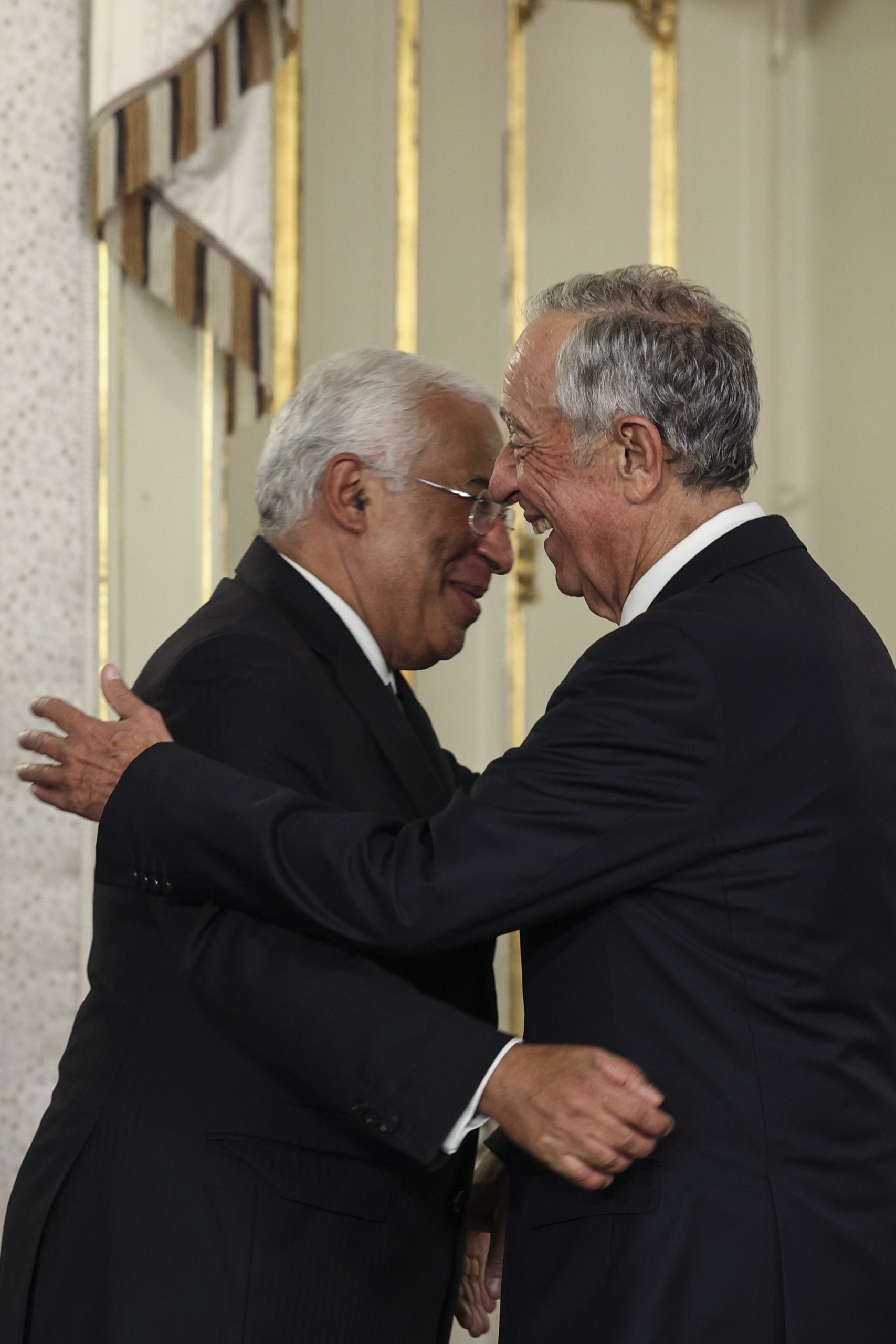Marcelo condecorou Costa com grã-cruz da Ordem Militar de Cristo
