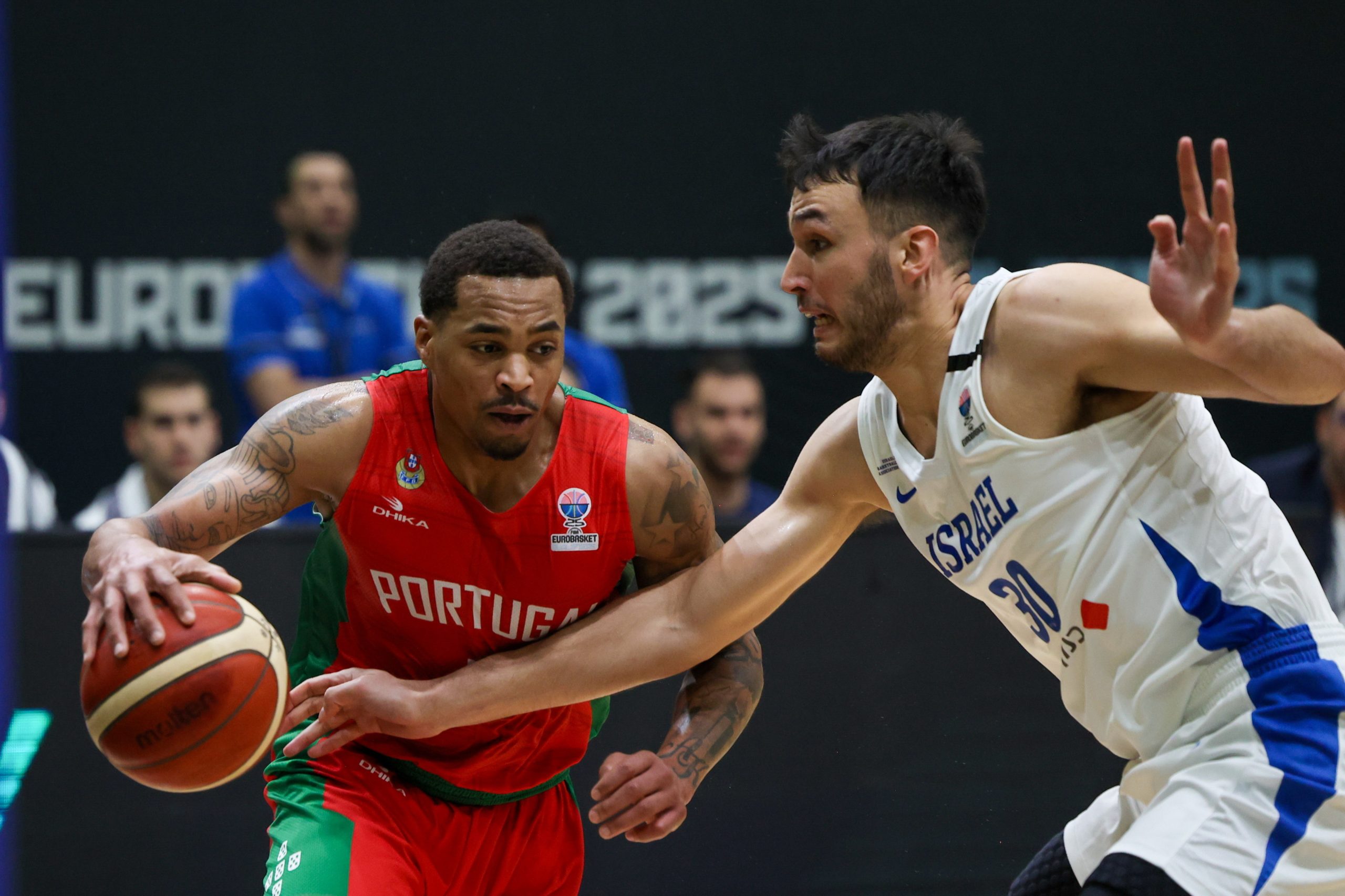Portugal estreia-se com derrota na última fase de qualificação para o EuroBasket