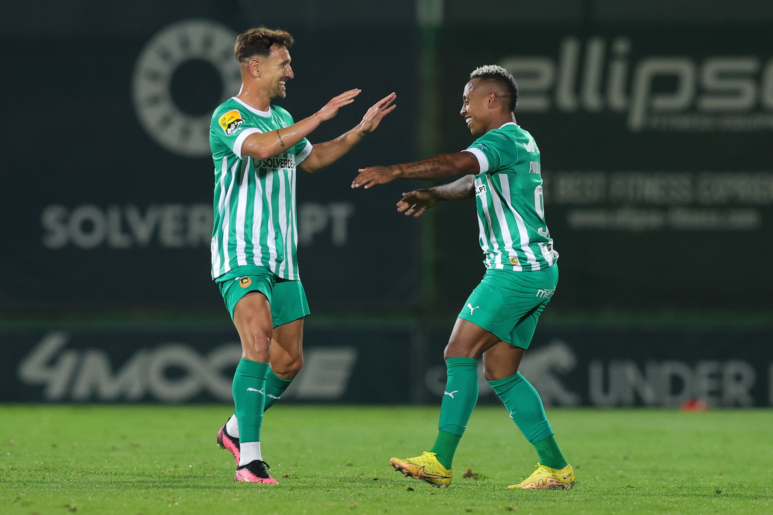 Rio Ave vence ‘europeu’ Arouca e sobe ao 10.º lugar da I Liga