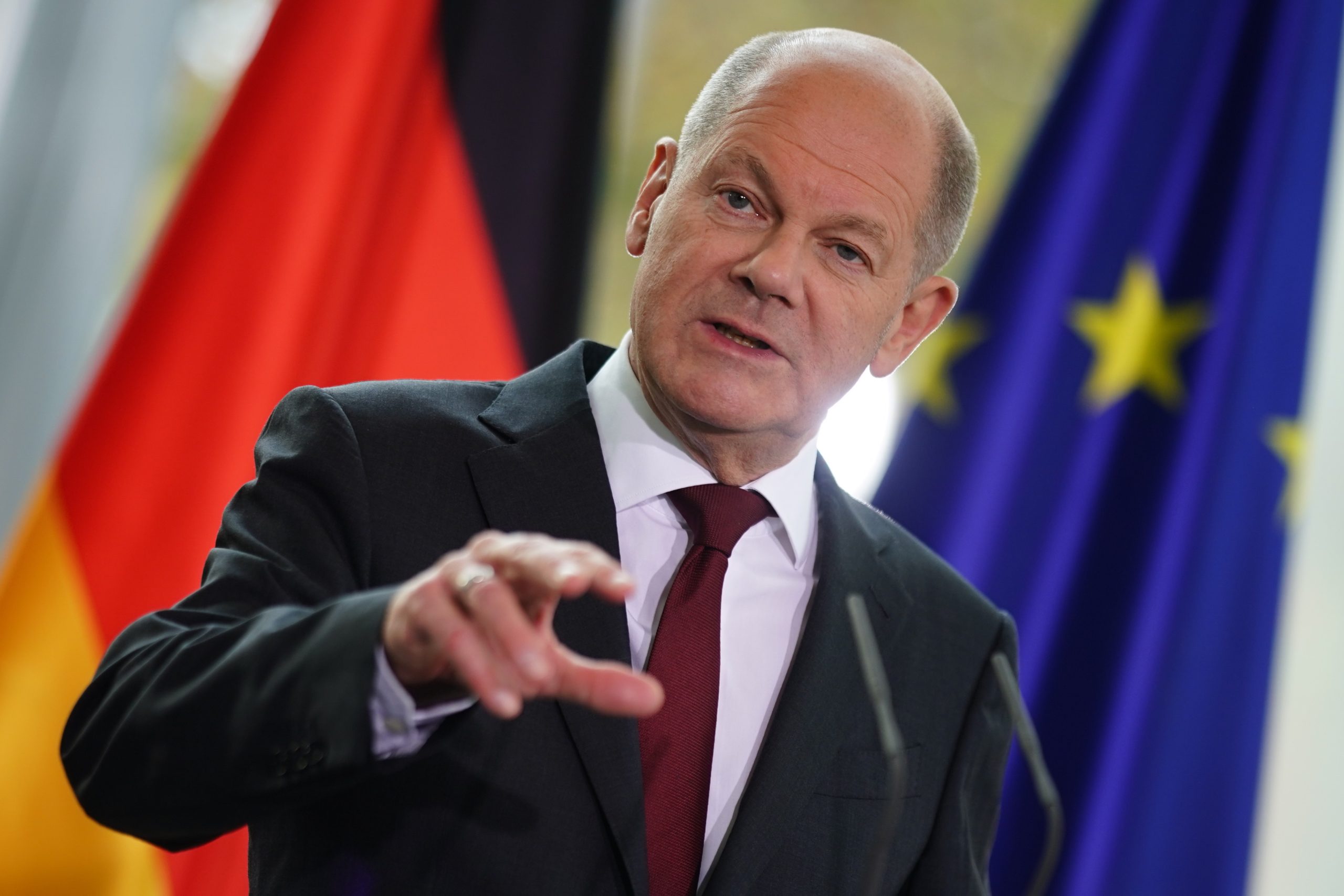 Alemanha quer “desenvolver” relação económica com a China apesar de “visões diferentes” – Scholz