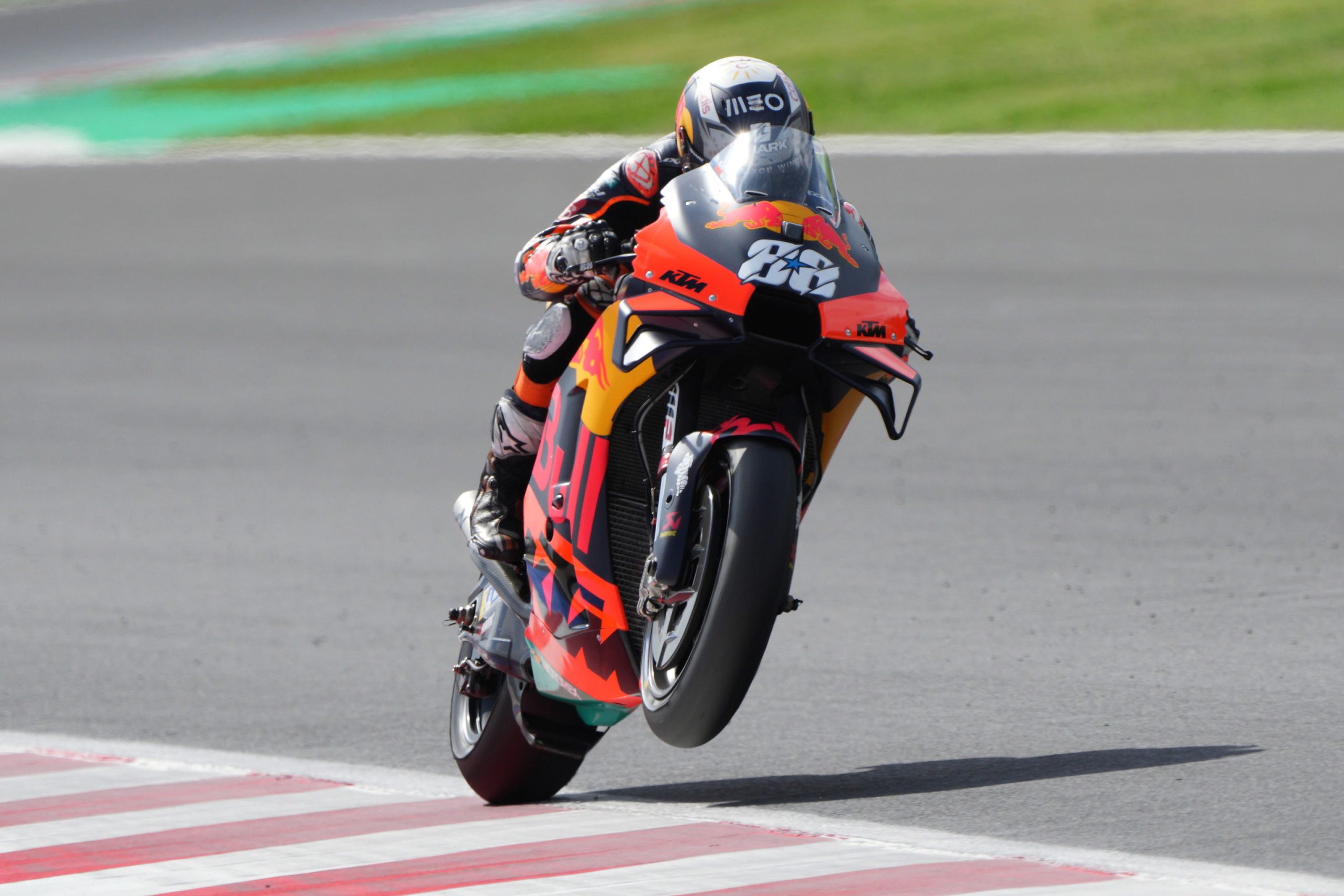 Miguel Oliveira foi 20.º no GP de São Marino vencido por Bagnaia