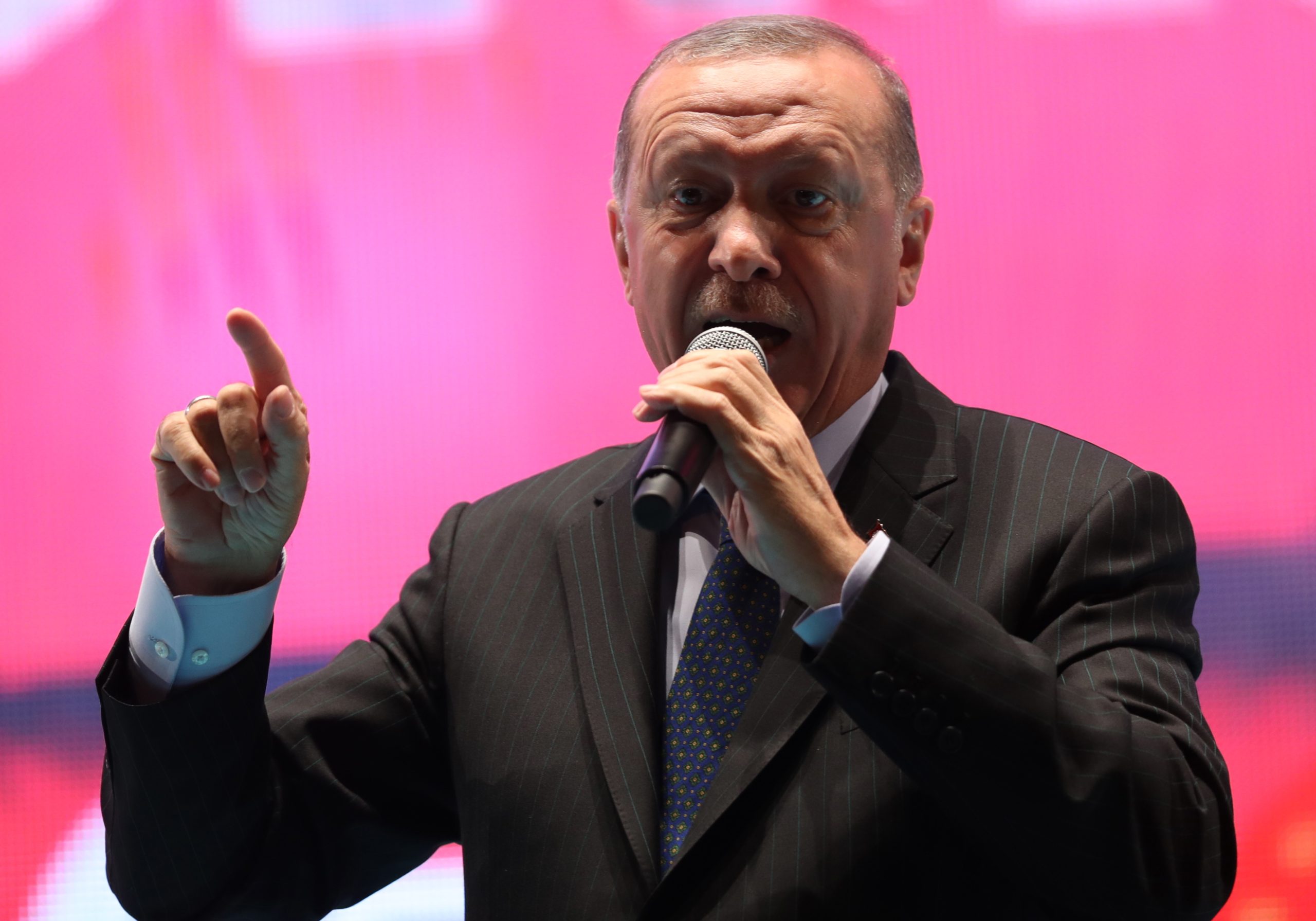 Erdogan acusa Israel de fascismo e Netanyahu responde que Turquia é ditadura