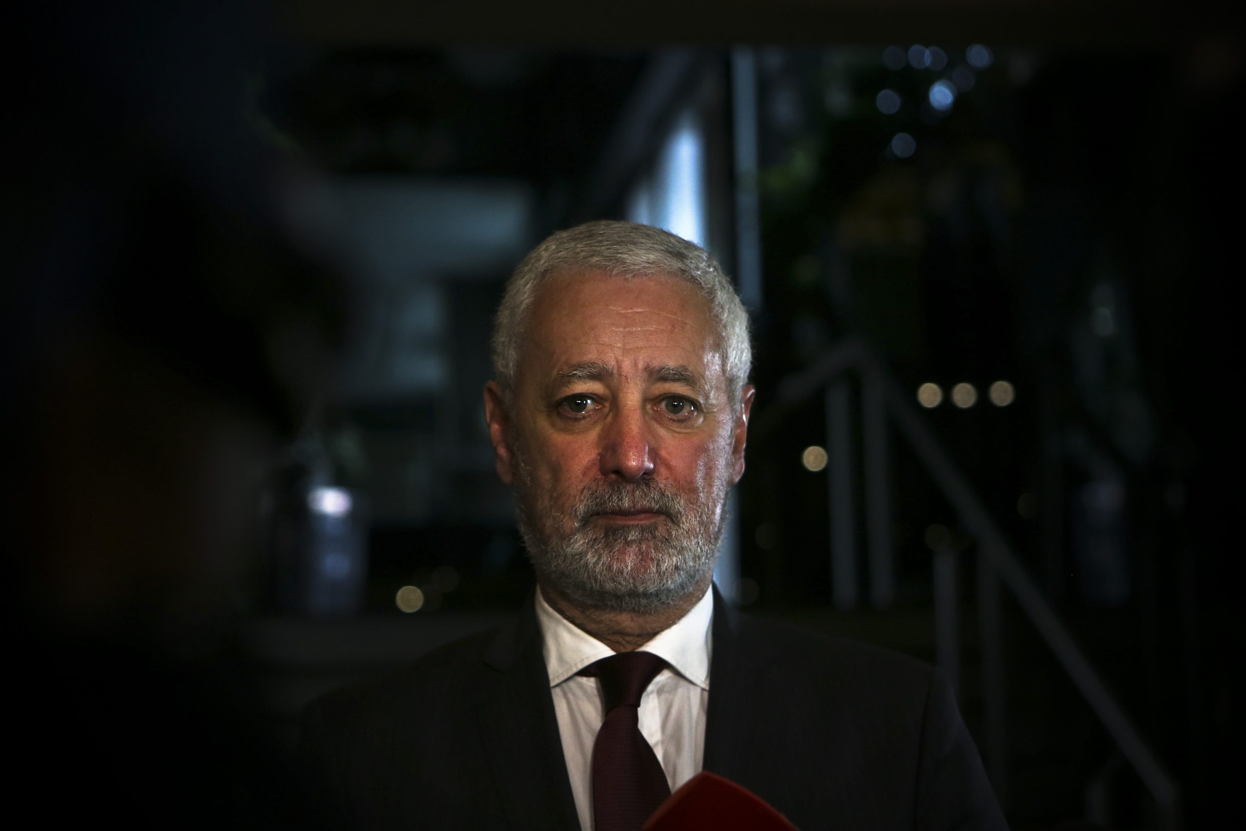 Sampaio da Nóvoa fora da corrida à Presidência da República
