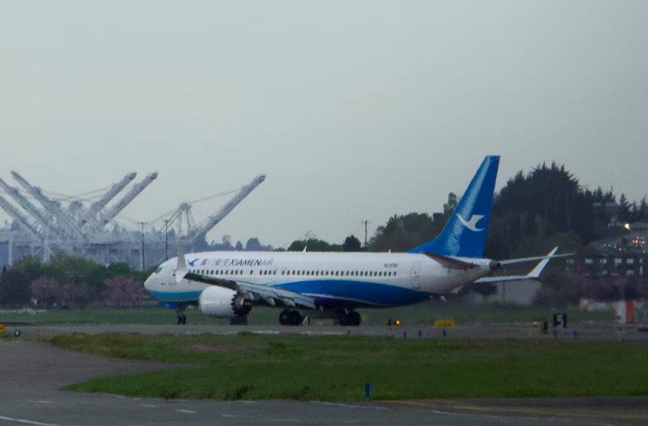 Avião devolvido aos EUA após tarifas tornarem entrega inviável para a China
