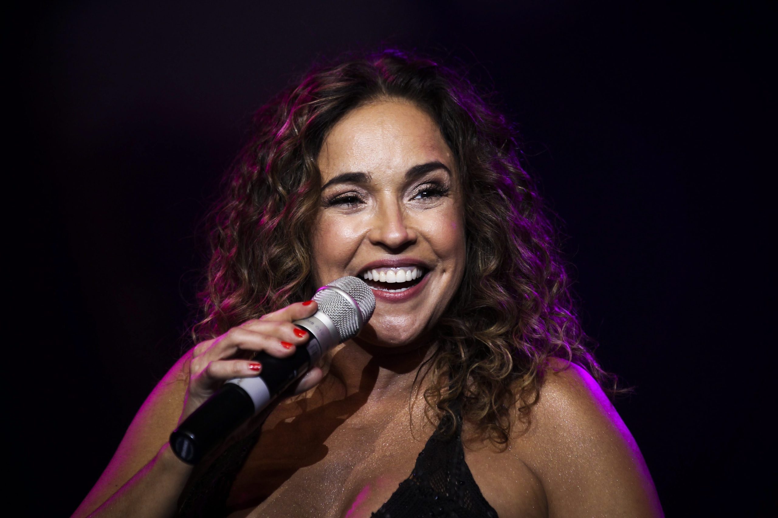 Câmara da Horta reconhece Daniela Mercury como embaixadora da ilha do Faial