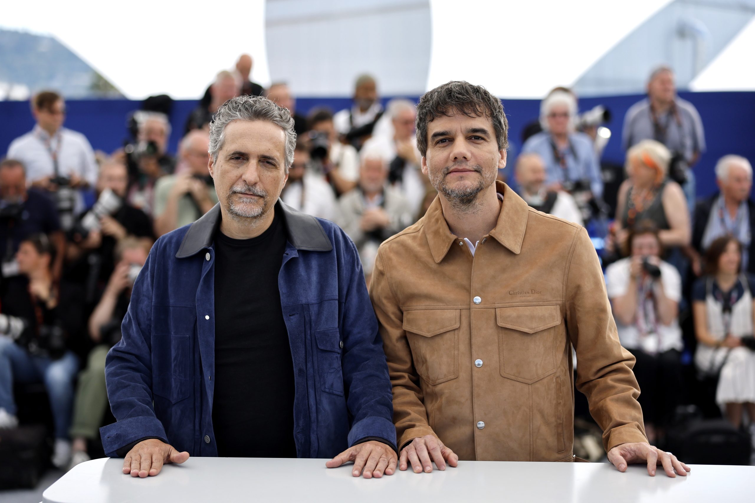 Quem são Kleber Mendonça Filho e Wagner Moura? O realizador e ator brasileiros por quem Cannes se apaixonou