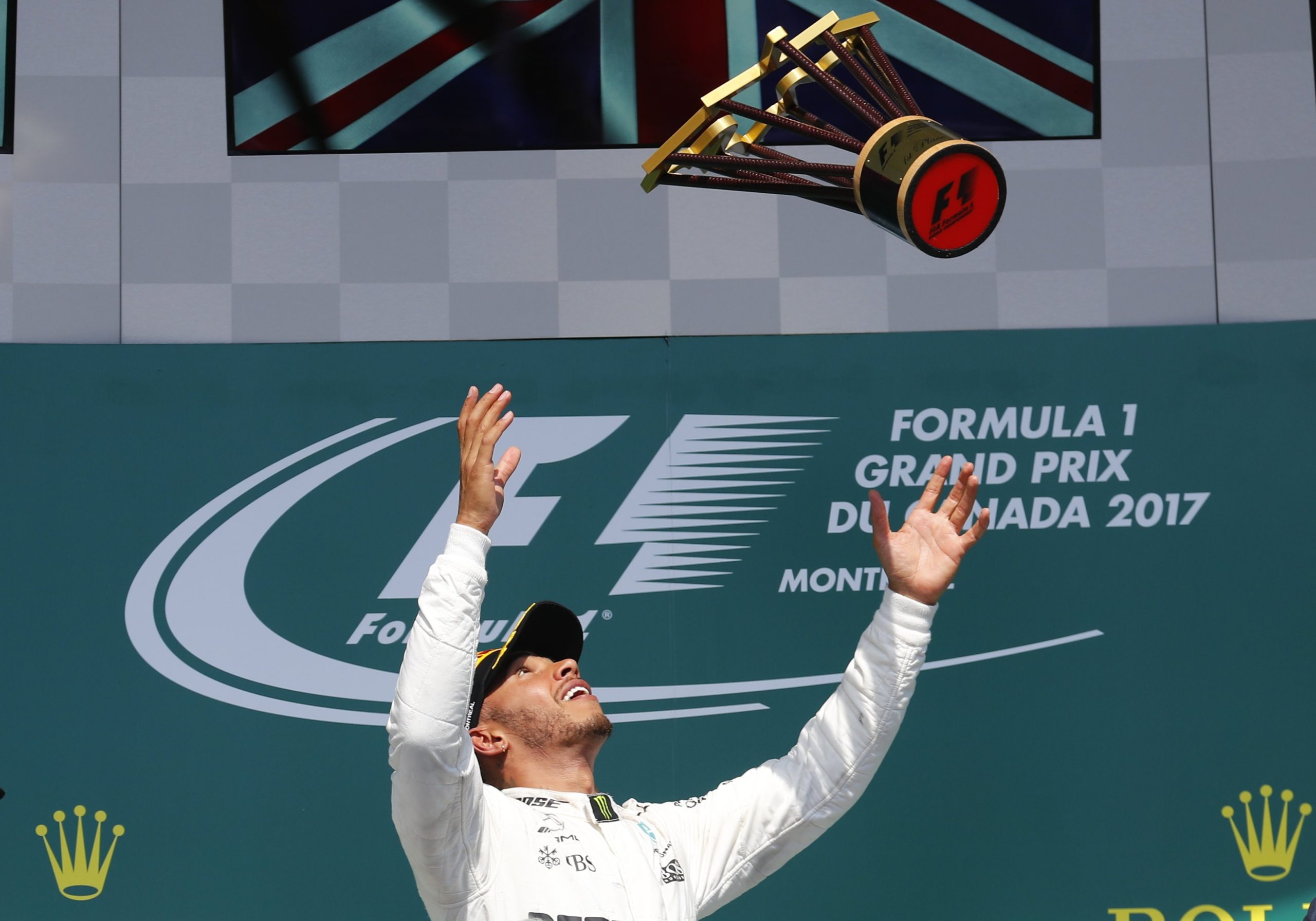 Lewis Hamilton vence Grande Prémio do Canadá, terceiro triunfo na temporada