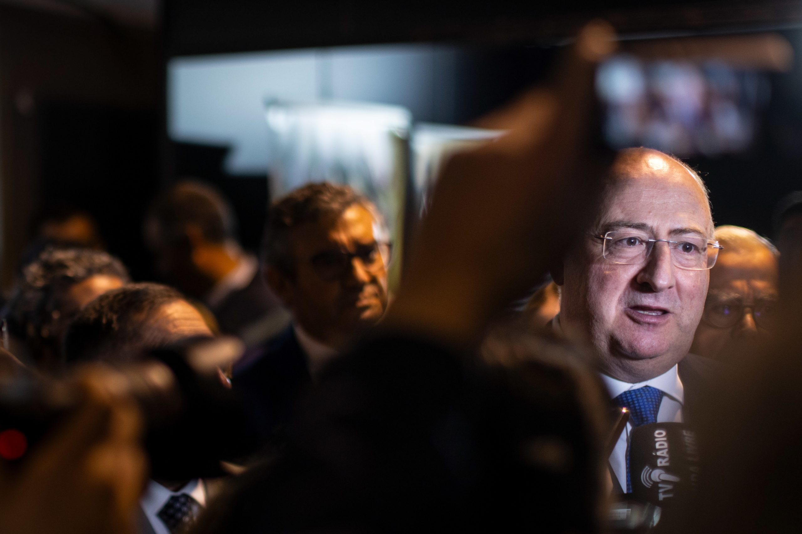 Ministro da Agricultura diz ter “buraco” de 61 milhões de euros para resolver